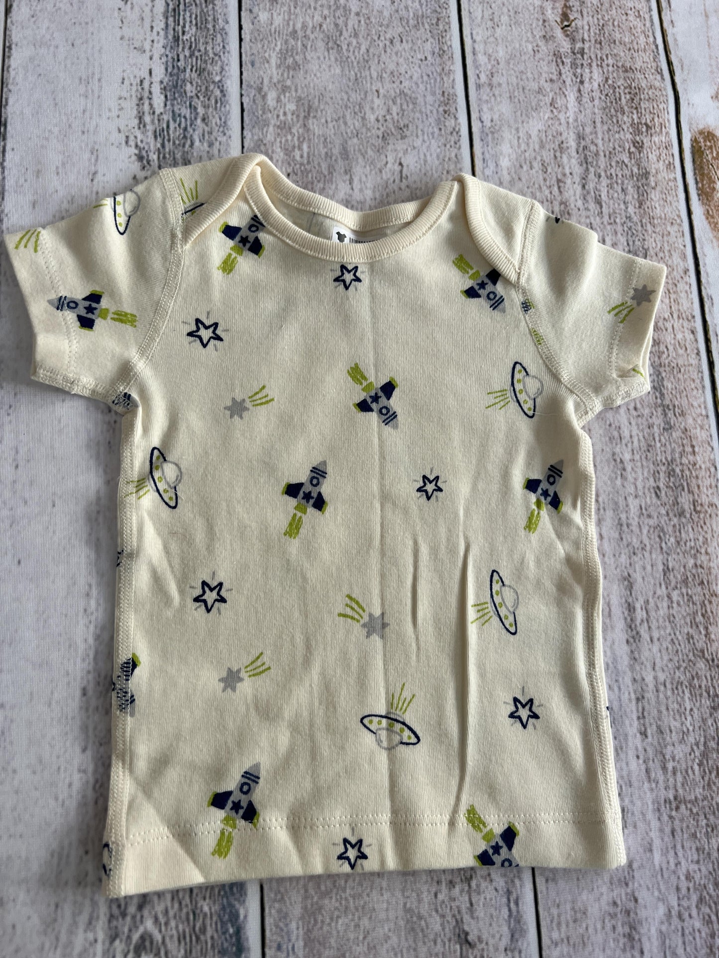Moon and back Boys cream | Space T-Shirt Size: 12-18 months cream | Space