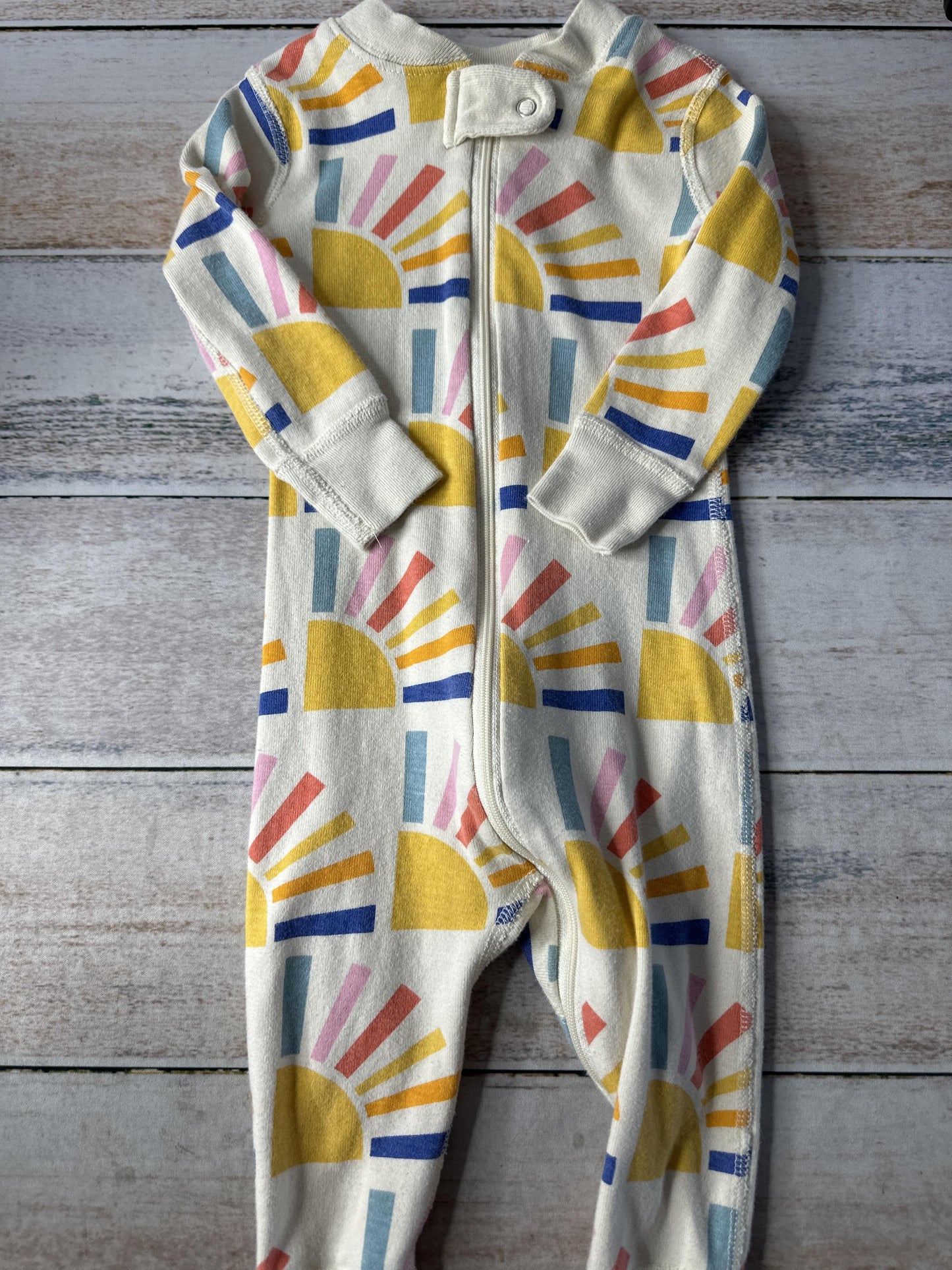 Hanna Andersson Unisex cream | Yellow | light green | Light Blue | pink Long Sleeve Outfit Size: 12-18 months cream | Yellow | light green | Light Blue | pink