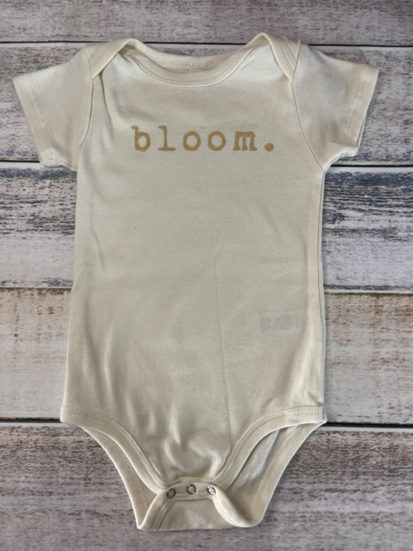 Tenth + Pine Unisex cream | Yellow Onesie Size: 12-18 months cream | Yellow