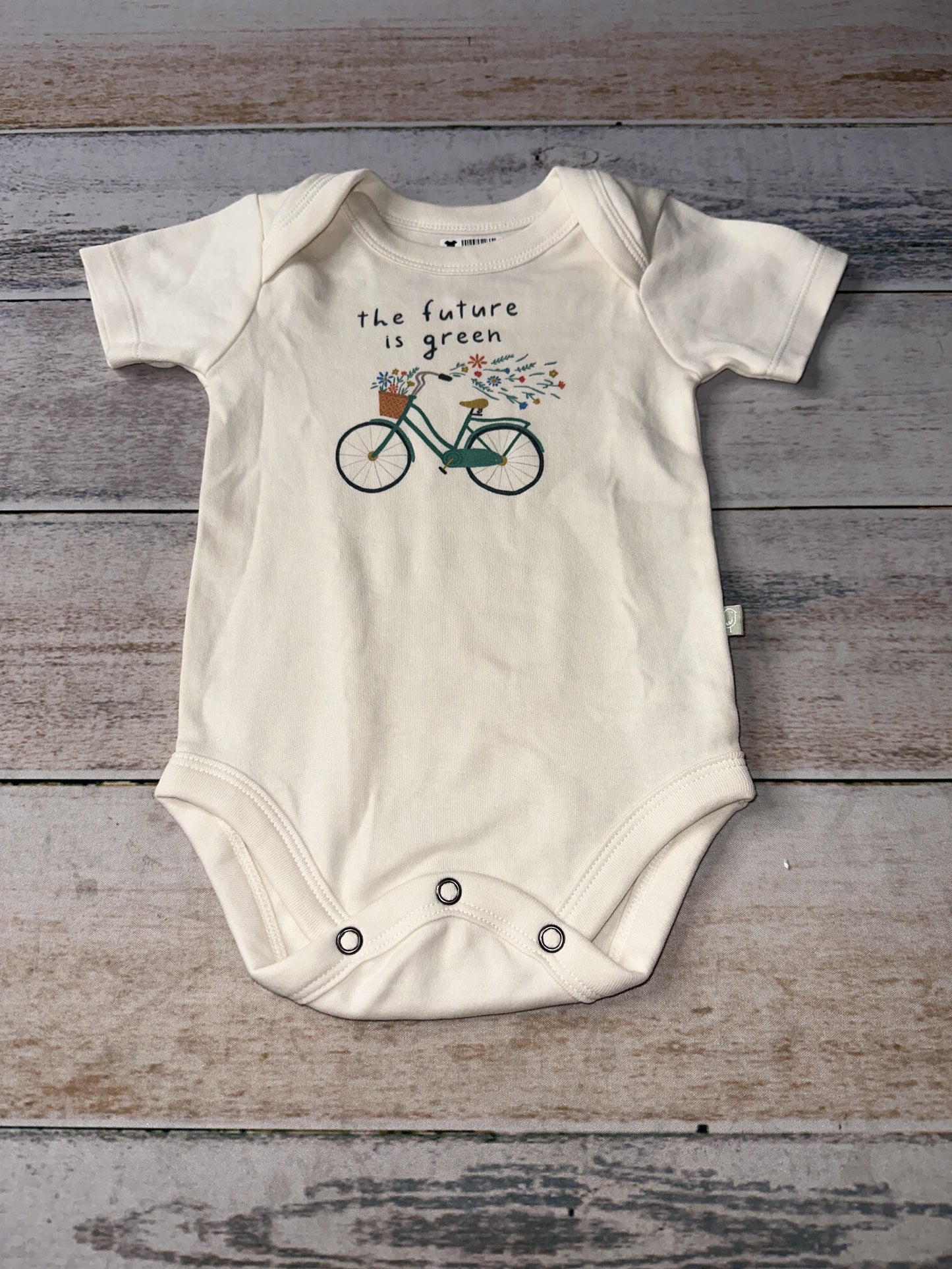Finn + Emma Unisex cream Onesie Size: 3-6 months cream