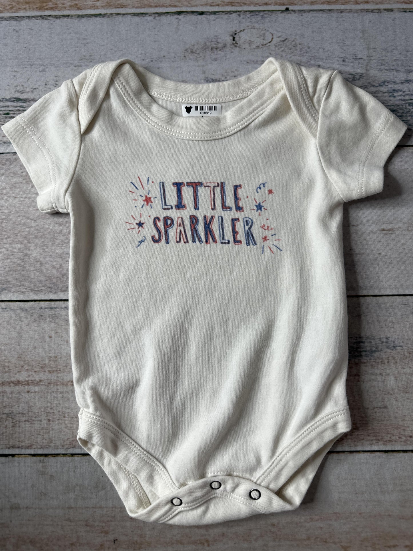 Finn + Emma Unisex cream Onesie Size: 3-6 months cream