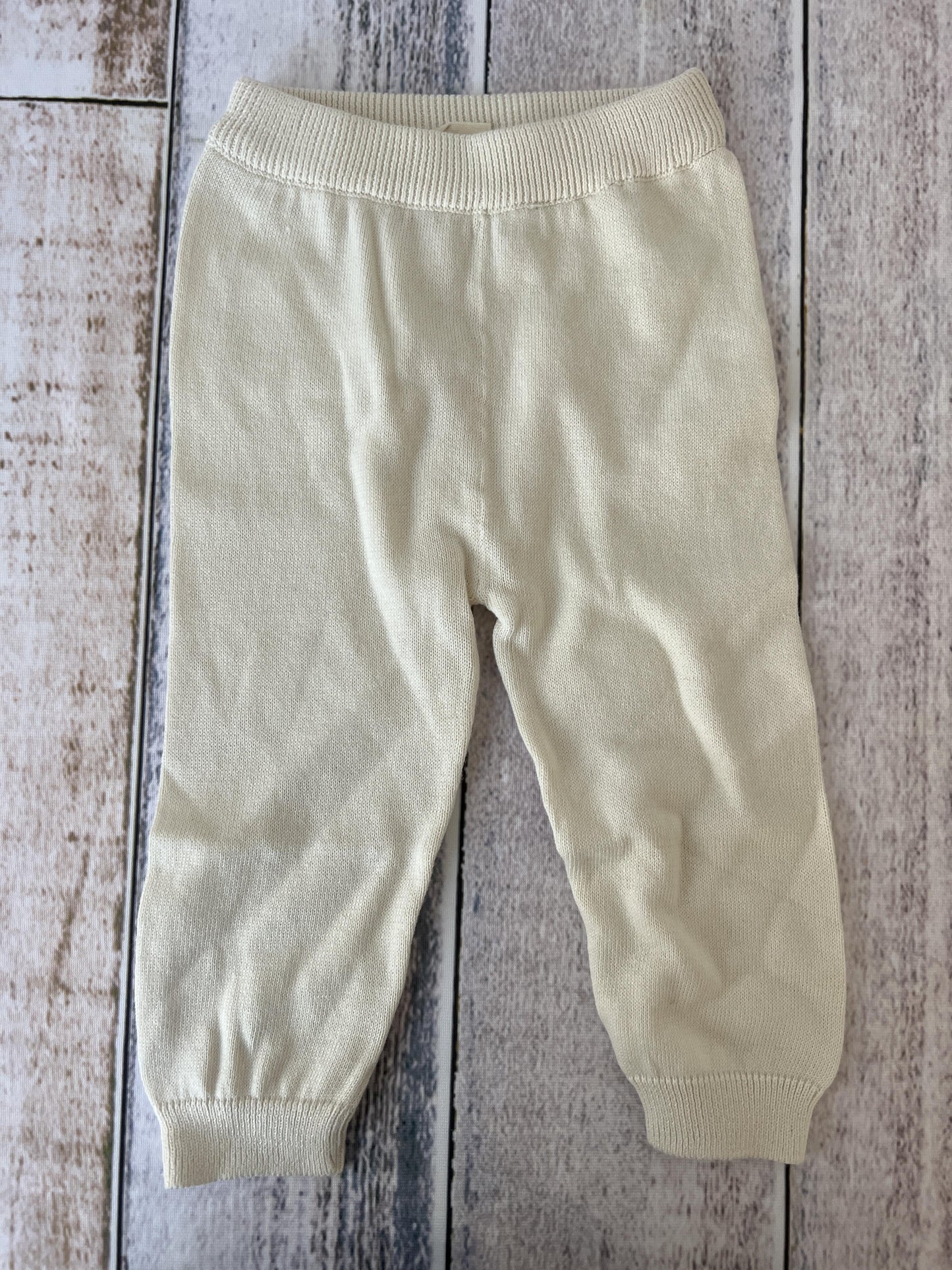 Viverano Unisex cream Pants Size: 6-12 months cream