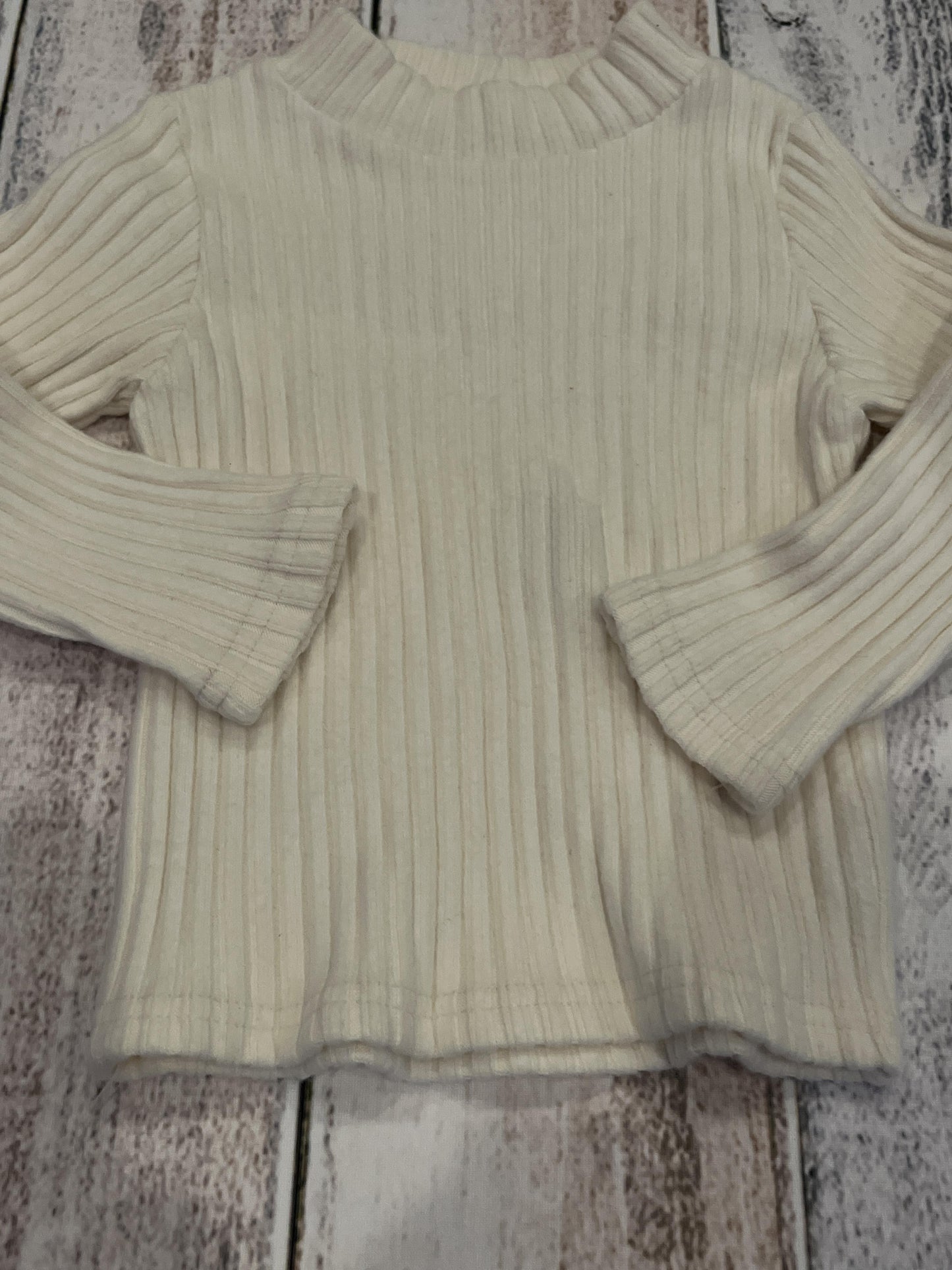 Navi Girls cream Long Sleeve Shirt Size: 2T cream