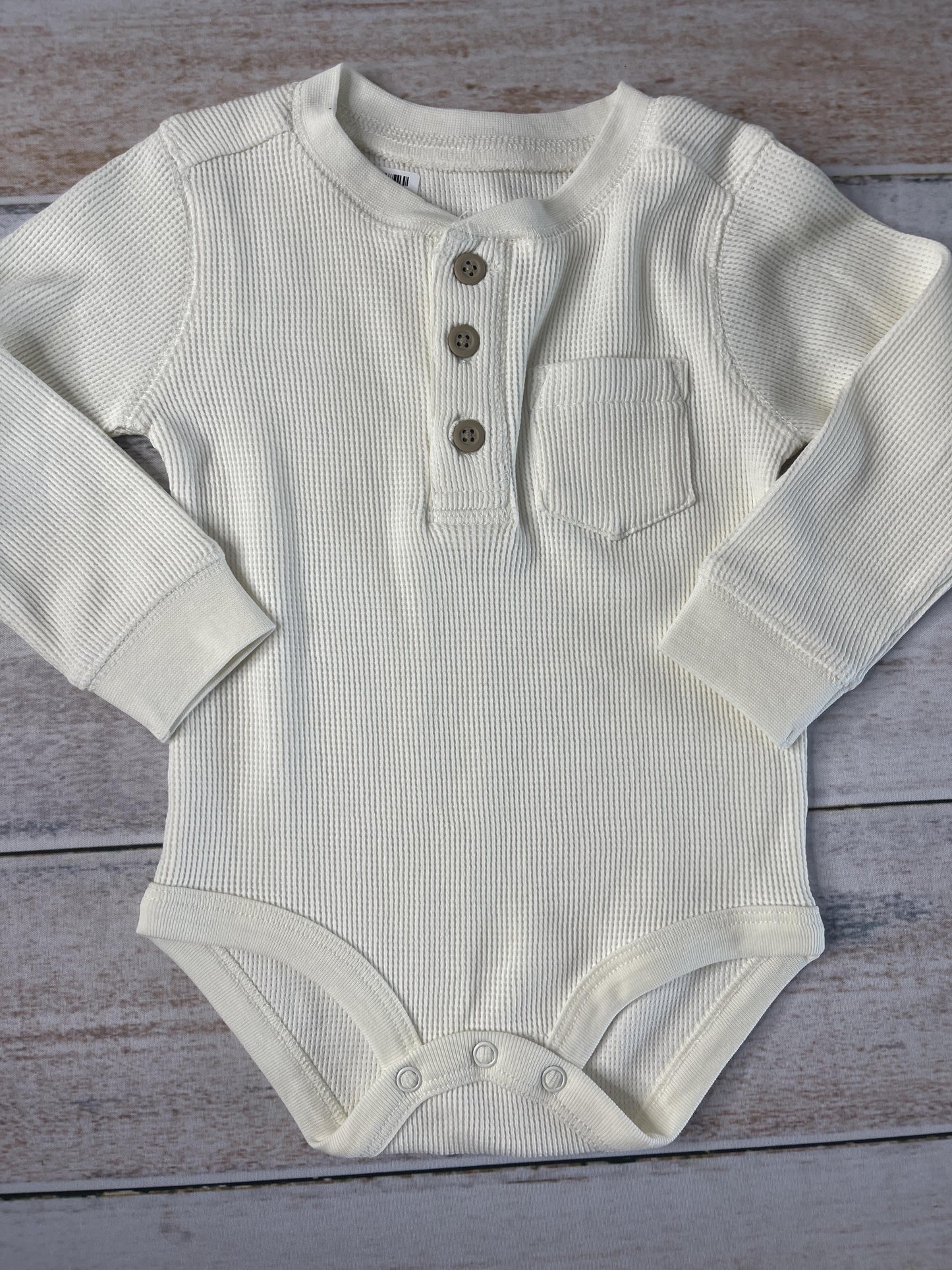 Planet Cotton Unisex cream Onesie Size: 12 months cream