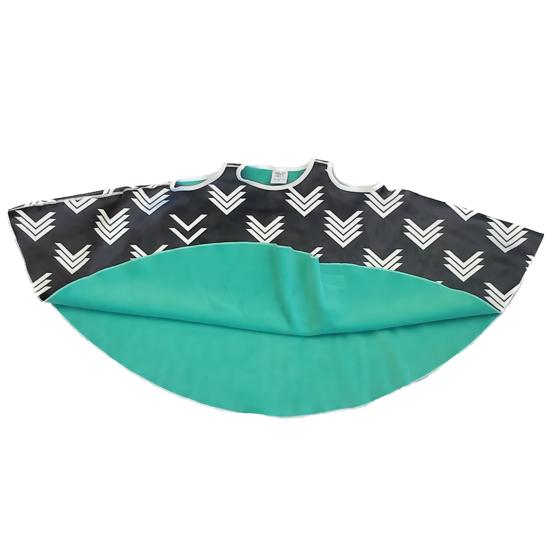 Chilly Child Unisex Dark Grey | White Pattern Poncho Size: M/L Dark Grey | White Pattern