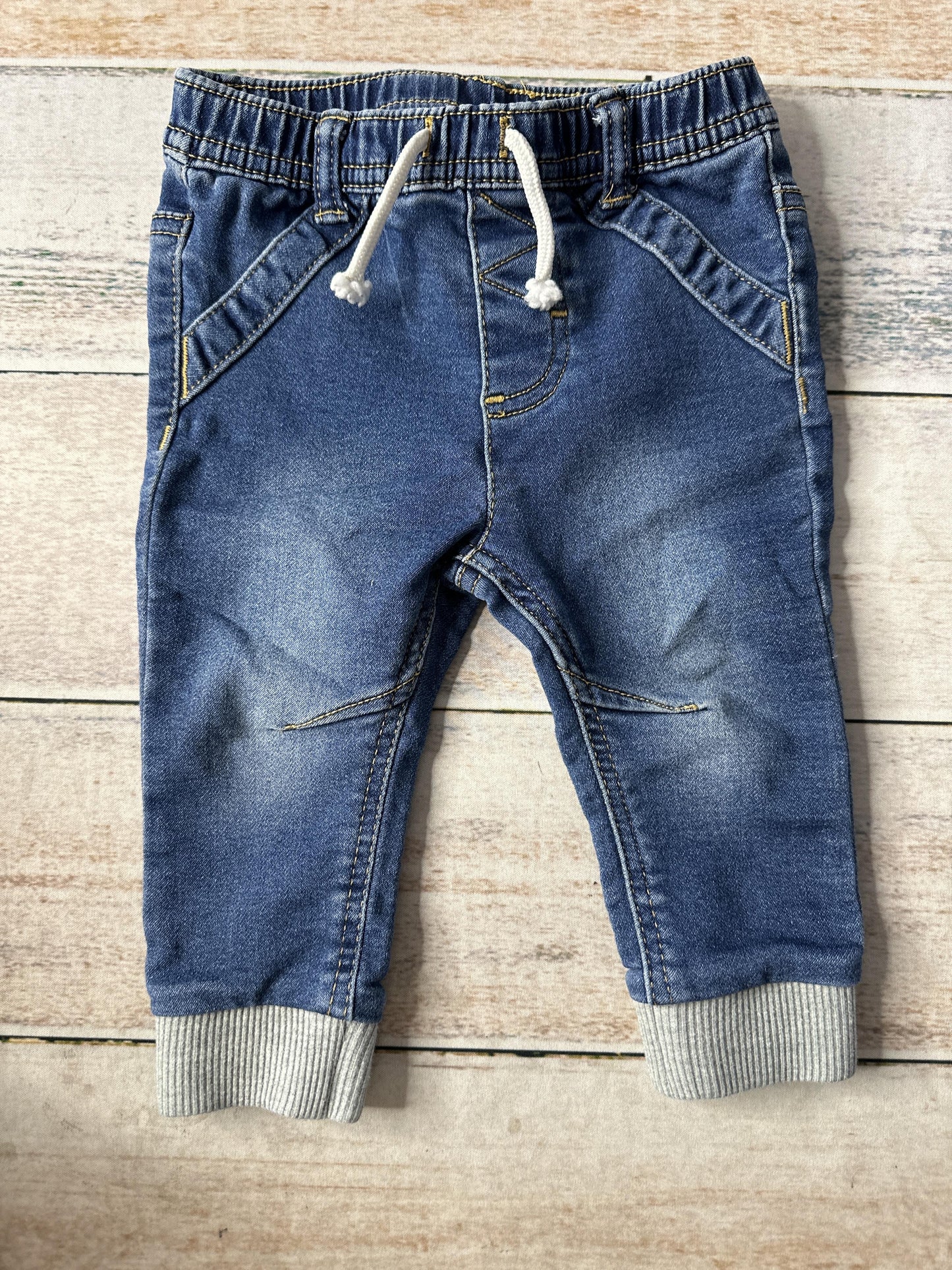 Cat & Jack Girls Denim Pants Size: 6-9 months Denim