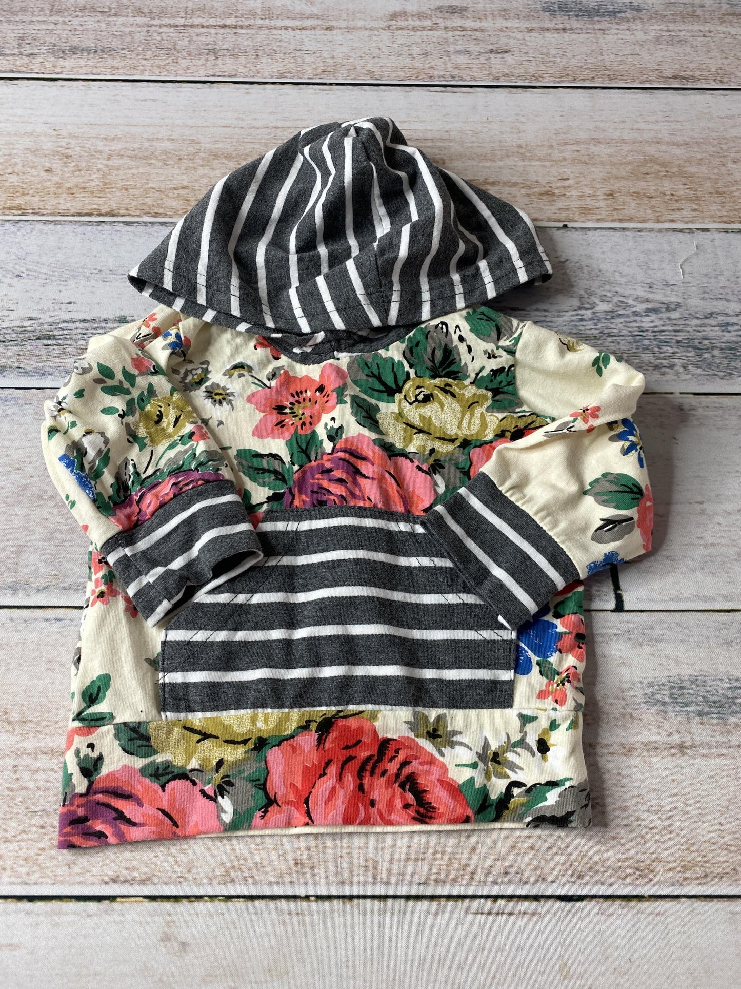 FunkyBerry Girls Flowers | Grey | White | Stripe Sweater Size: 6 months Flowers | Grey | White | Stripe