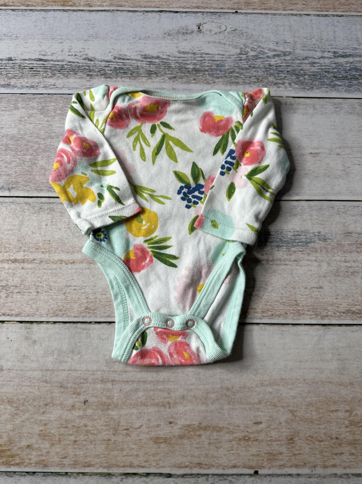 Girls Flowers Onesie Size: Newborn Flowers