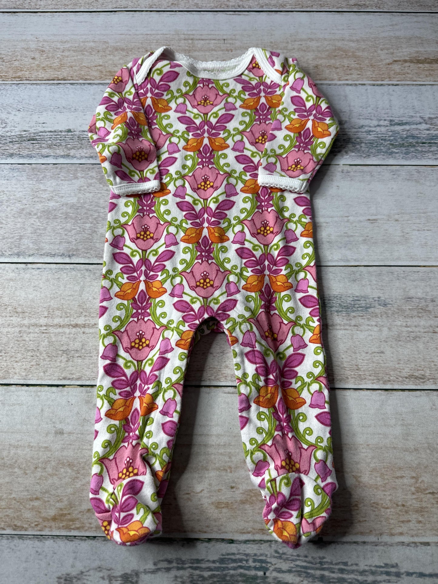Vera Bradley Girls Flowers Pajamas Size: 3-6 months Flowers