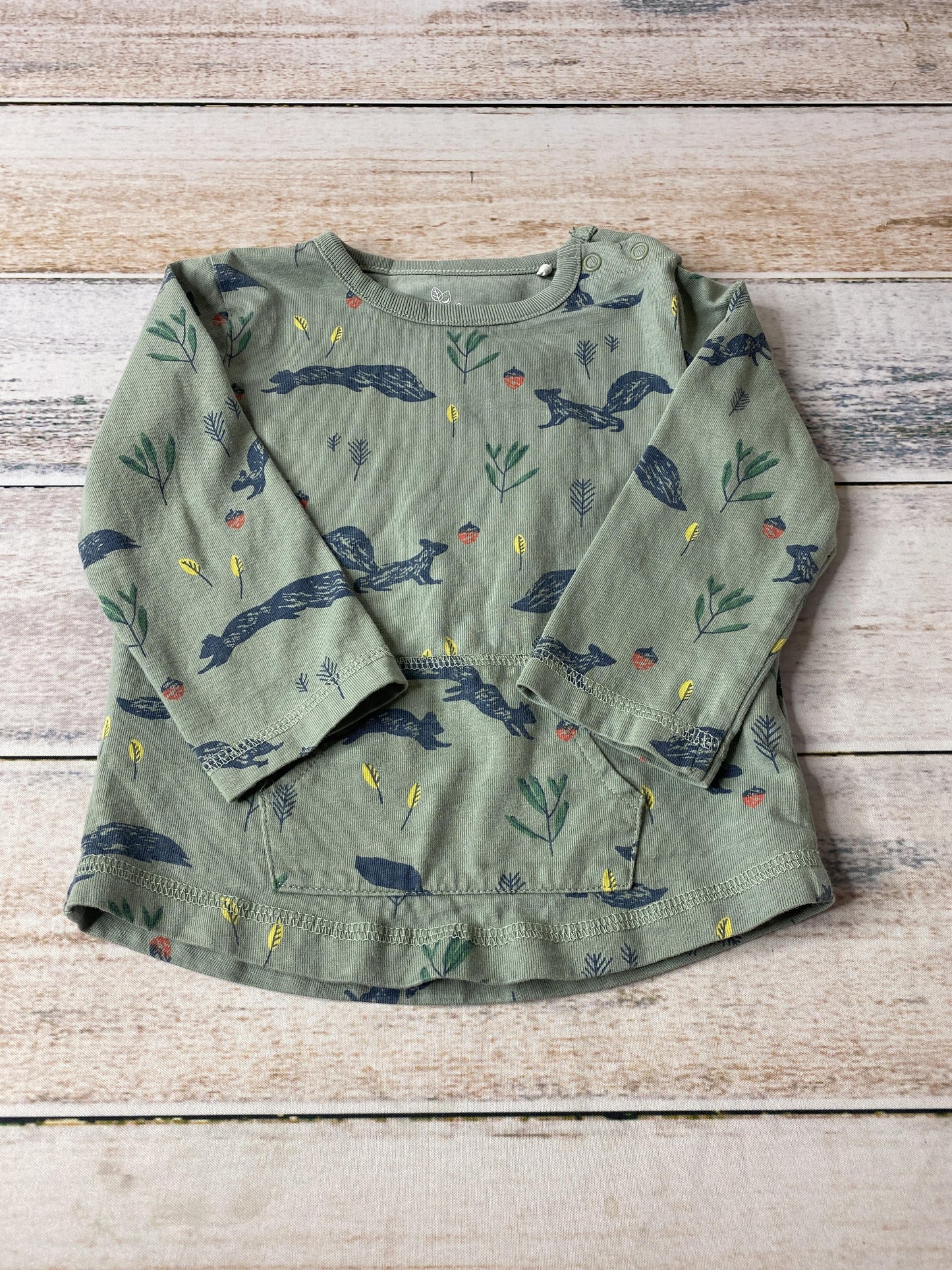 Oliver & Rain Unisex Forest Green | animals Long Sleeve Shirt Size: 18 months Forest Green | animals
