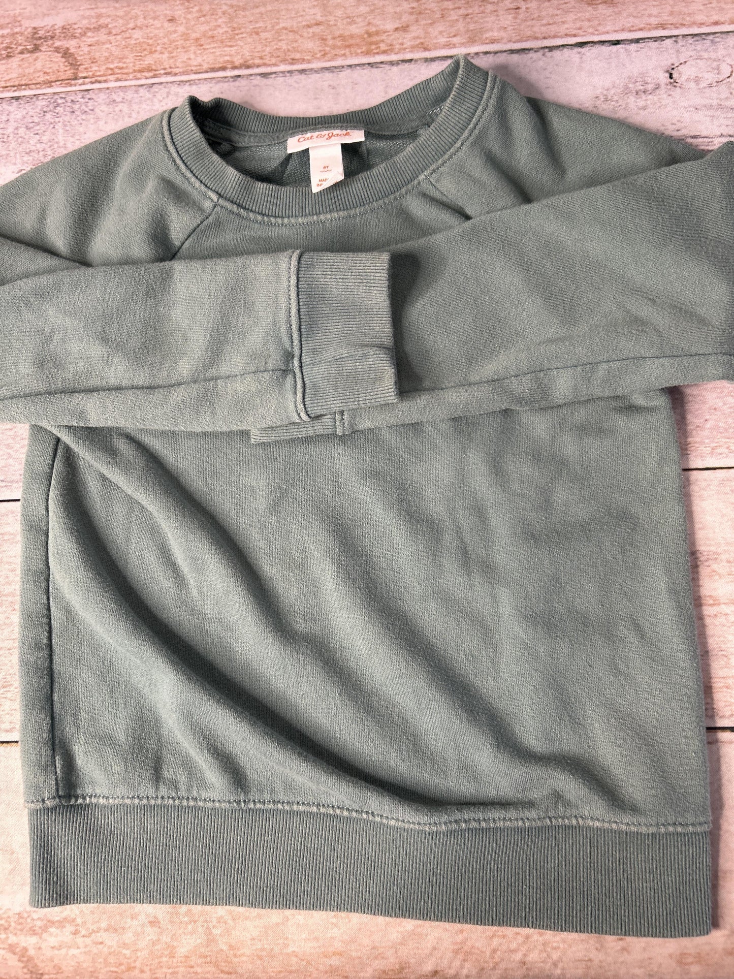 Unisex Forest Green Shirt Size: 4T Forest Green
