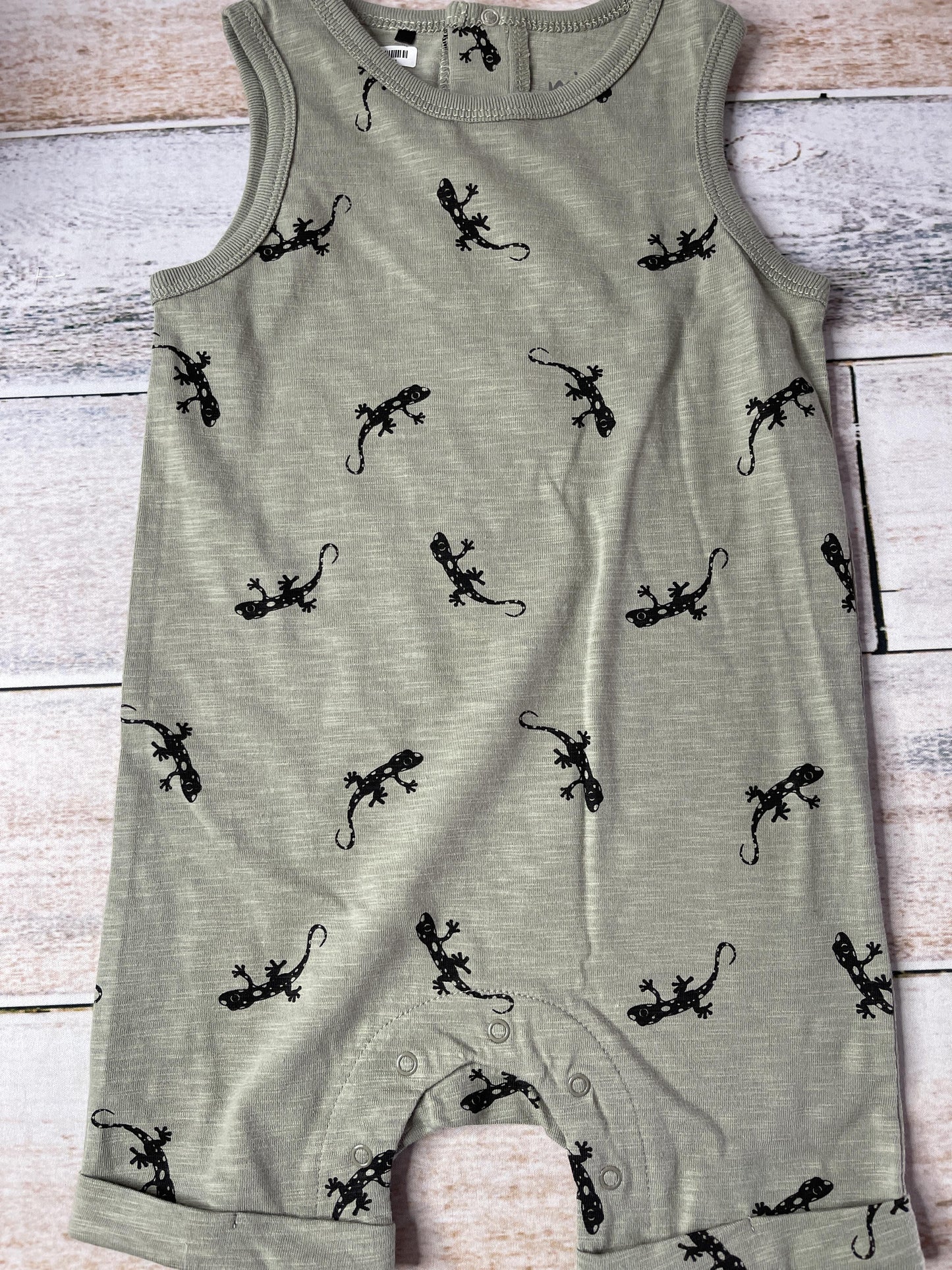 Mini Heroes Unisex Forest Green Romper Size: 18-24 months Forest Green