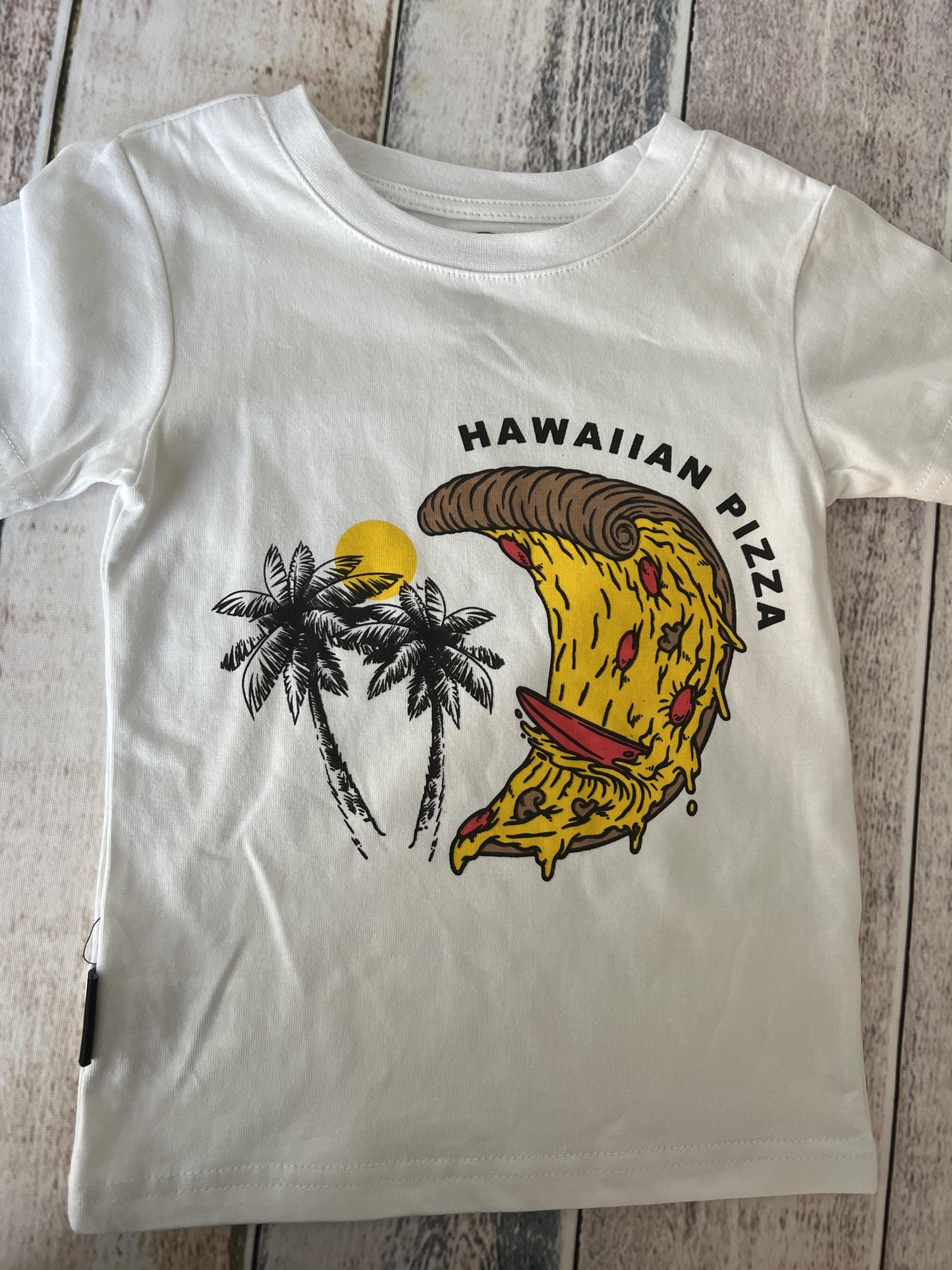 Dot Boys Graphic T-Shirt Size: 2T Graphic