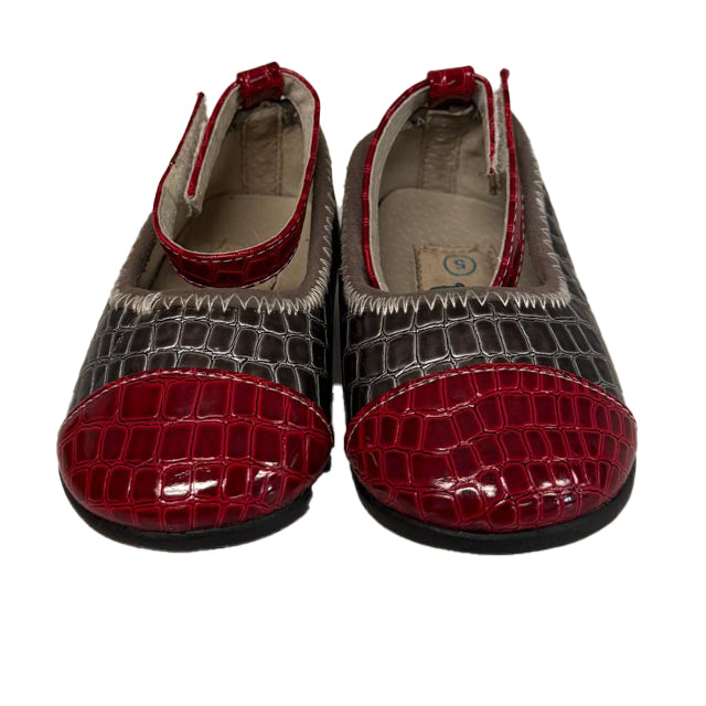 Itzy Bitzy Girls Gray | Red Shoes Size: 5 Toddler