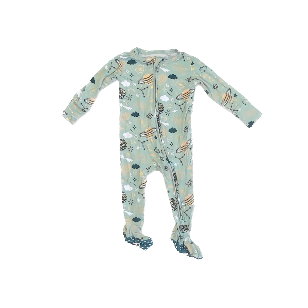 Posh Peanut Boys Green Space 1-piece footed Pajamas Size: 6-9 Months Green Space