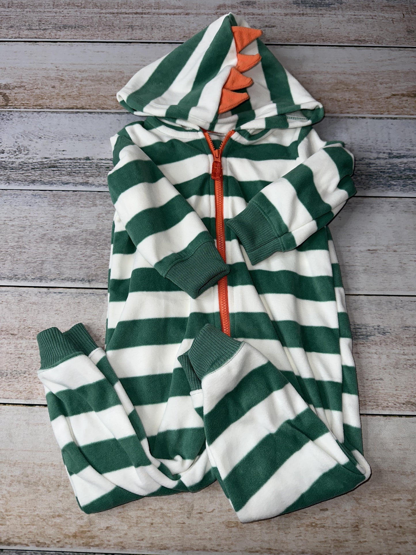 Carters Boys green | White | Striped | Dinosaur Long Sleeve Outfit Size: 12 months green | White | Striped | Dinosaur