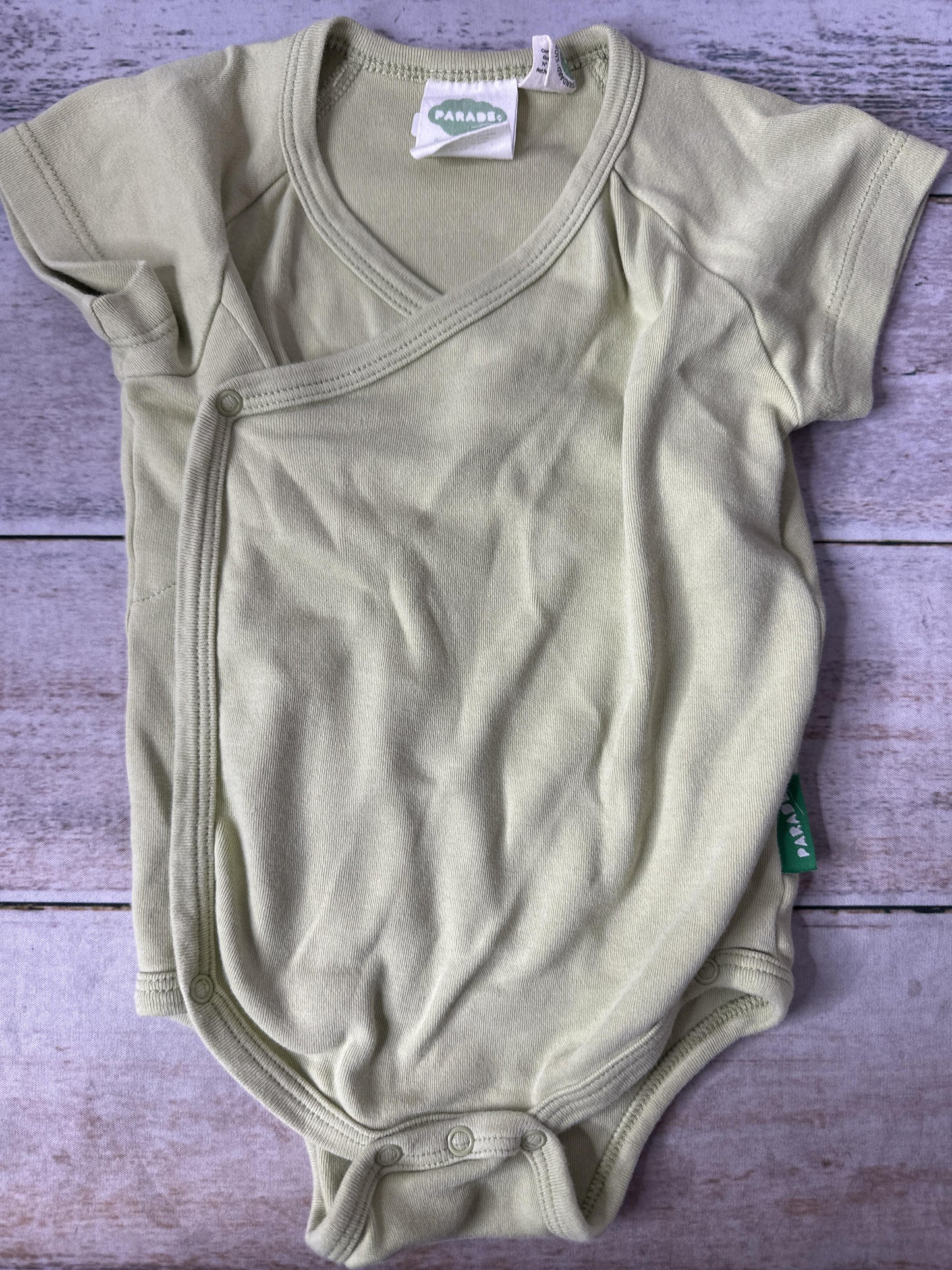 Parade Unisex green Onesie Size: 6-12 months green