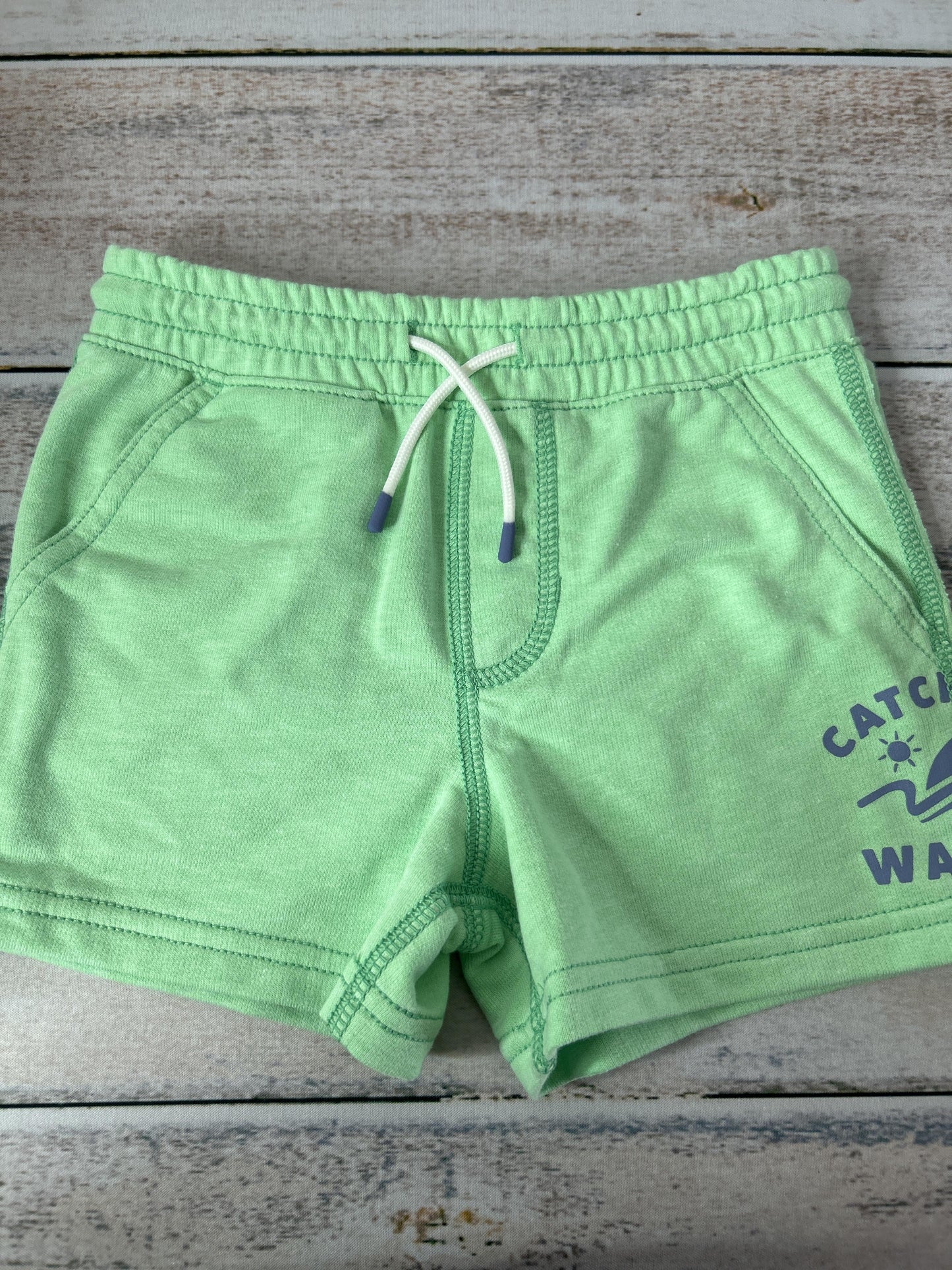 Unisex green Shorts Size: 3T green