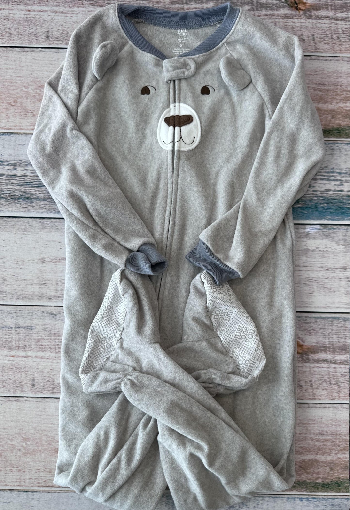 Carters Boys Grey | Bear Pajamas Size: 5T Grey | Bear