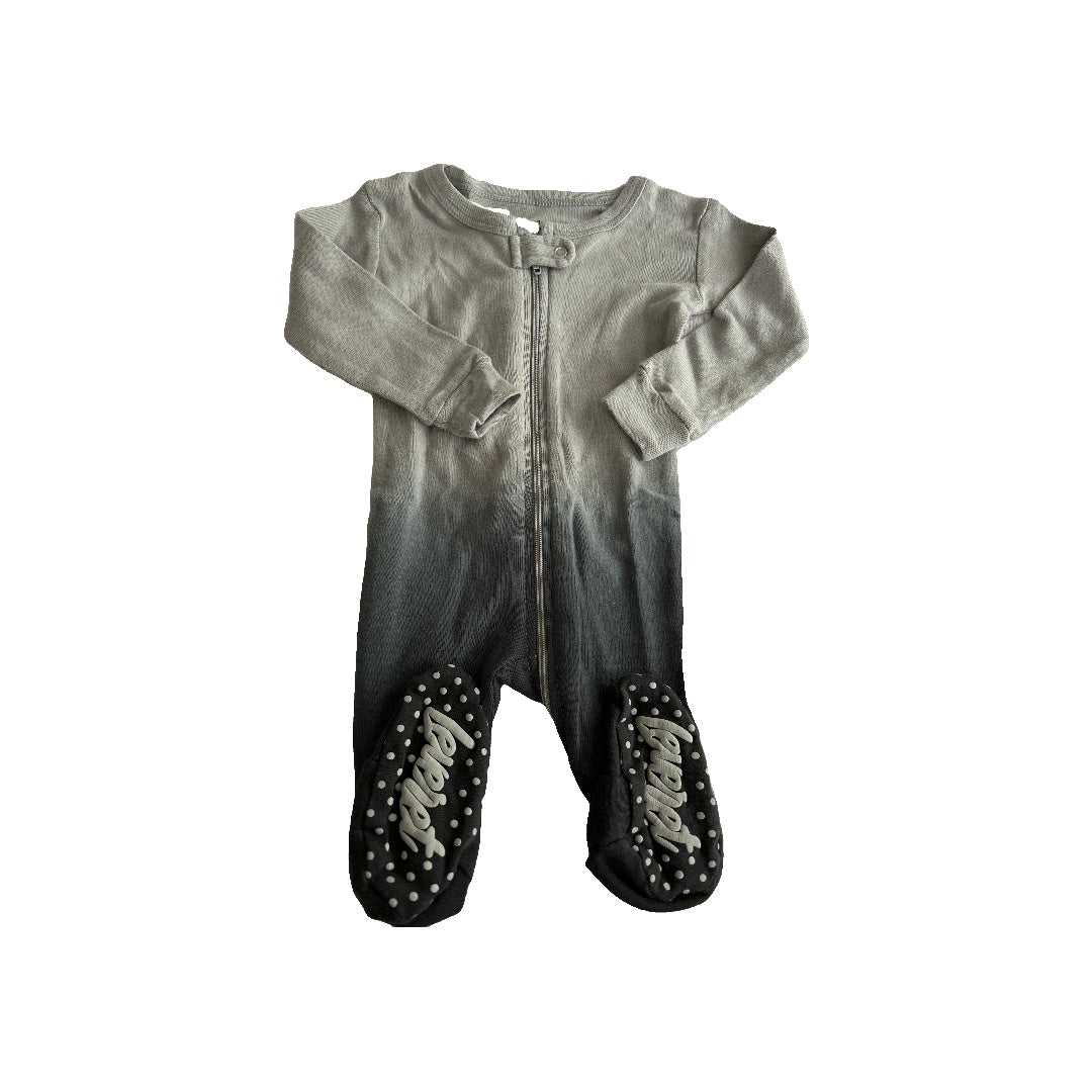 Leveret Unisex Grey | Black | Tie Dye Pajamas Size: 0-3 months Grey | Black | Tie Dye