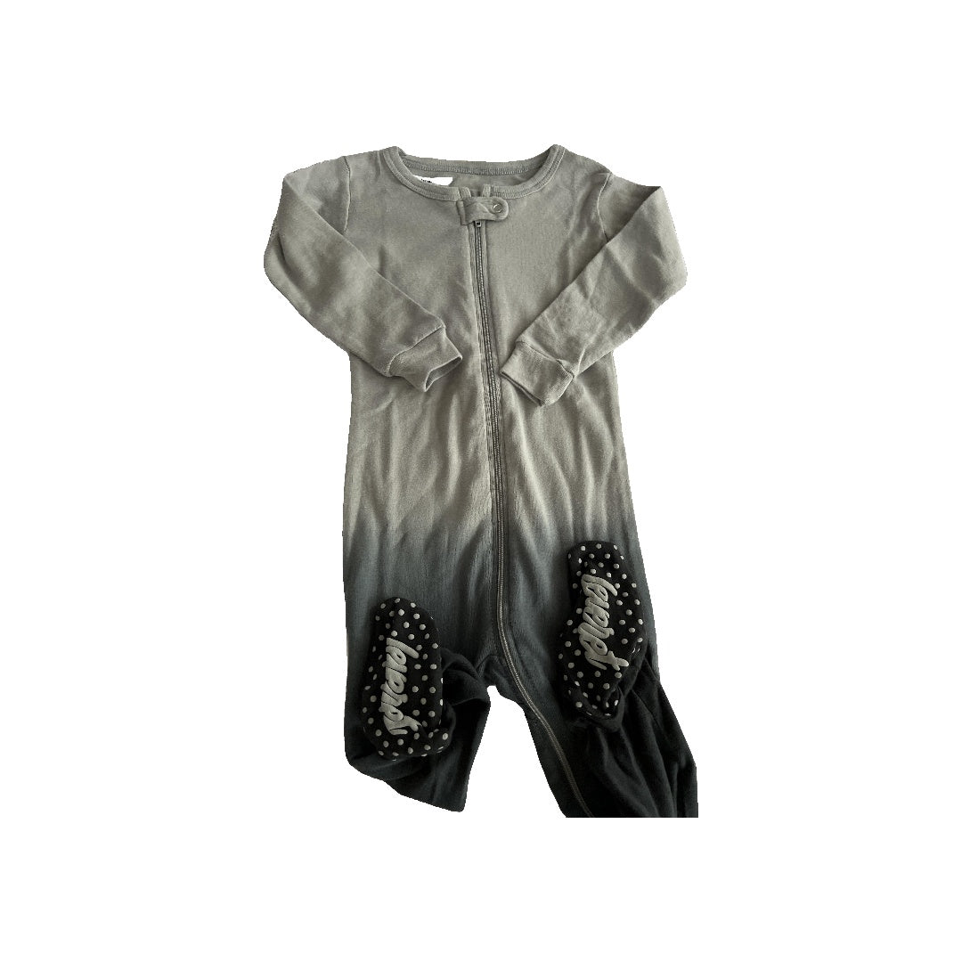 Leveret Unisex Grey | Black | Tie Dye Pajamas Size: 12-18 months Grey | Black | Tie Dye