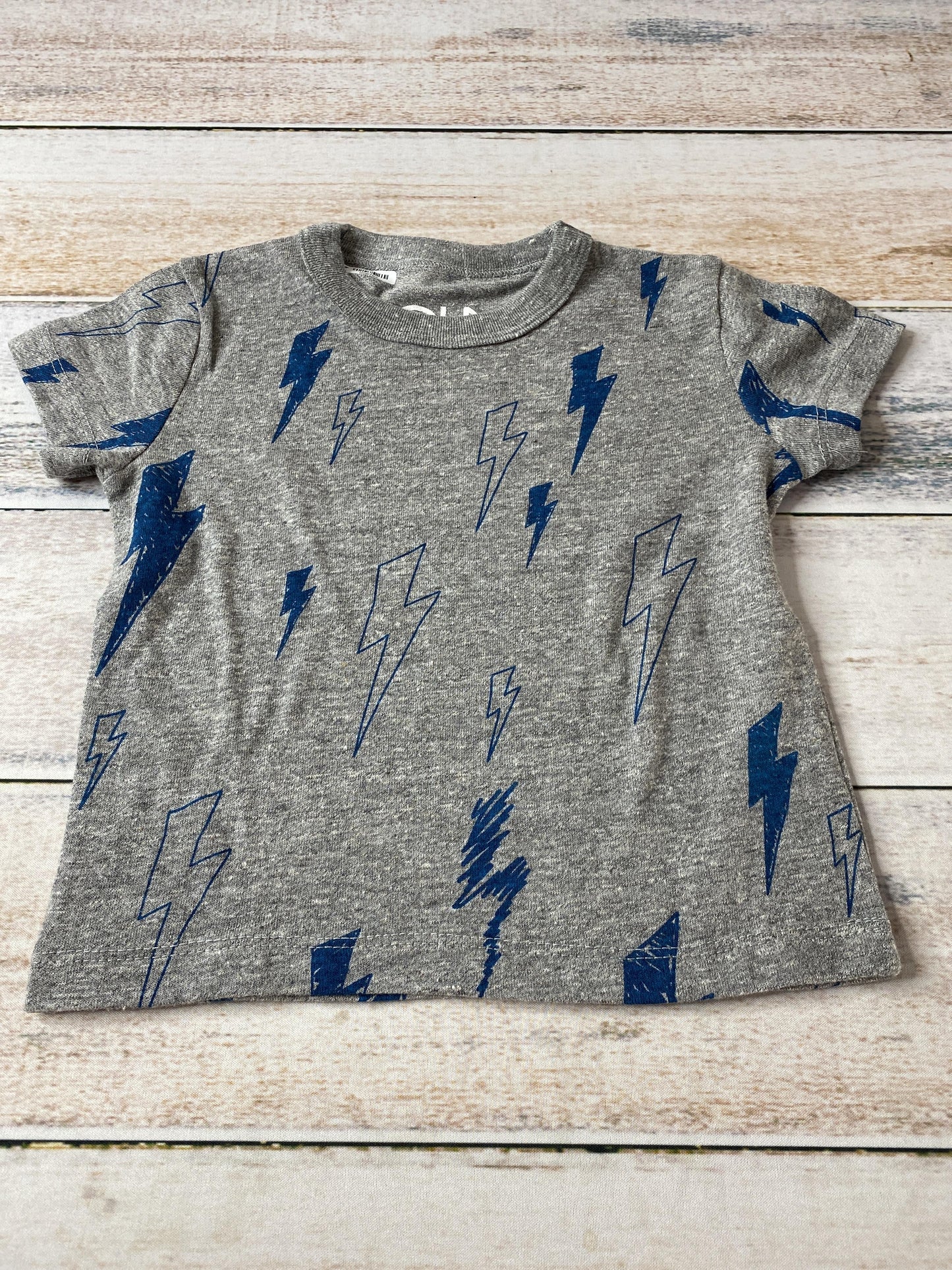Chaser Unisex Grey | Blue T-Shirt Size: 2T Grey | Blue
