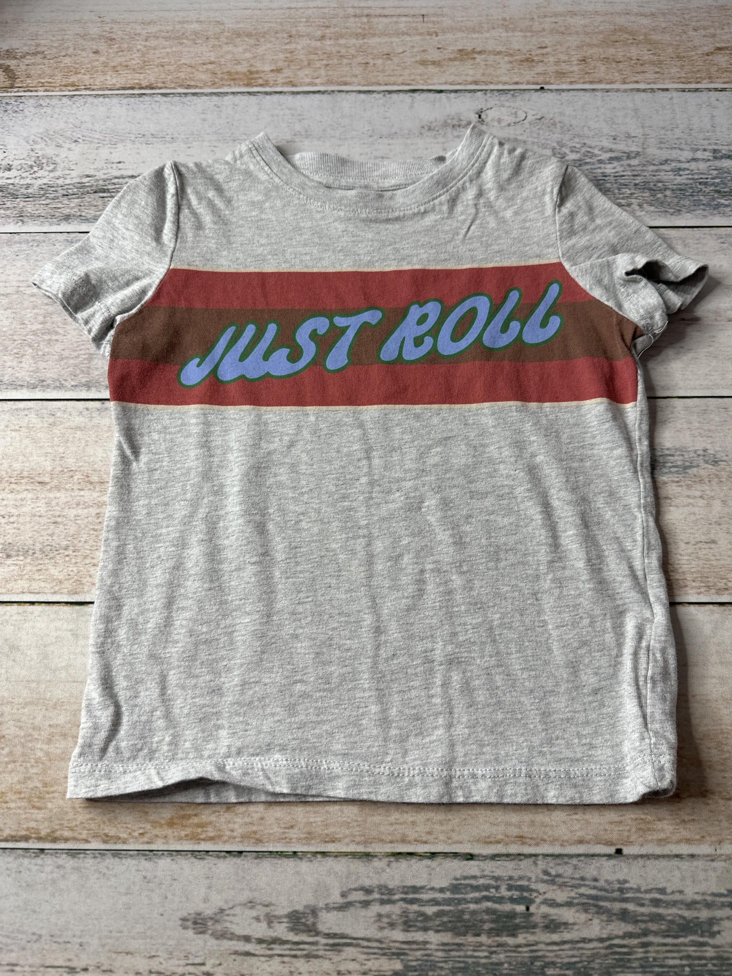 Cotton:on Kids Unisex Grey | Graphic T-Shirt Size: 4T Grey | Graphic