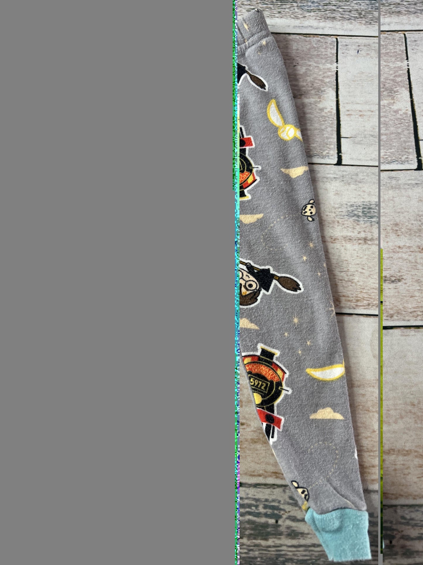Harry Potter Unisex Grey | Harry Potter Pajamas Size: 18 months Grey | Harry Potter