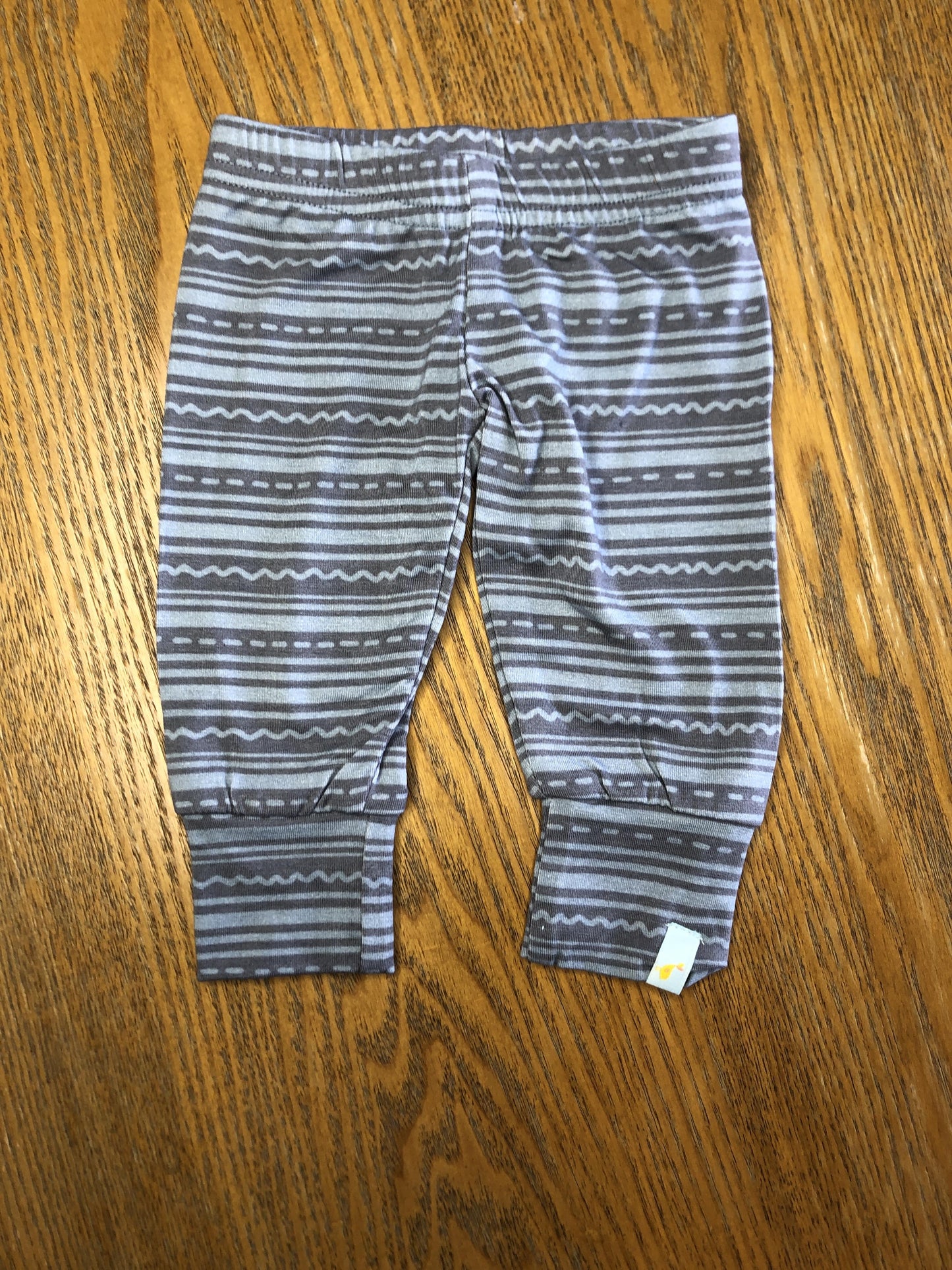 Clover Baby & Kids Boys Grey | Light Blue Pajamas Size: 0-3 months Grey | Light Blue