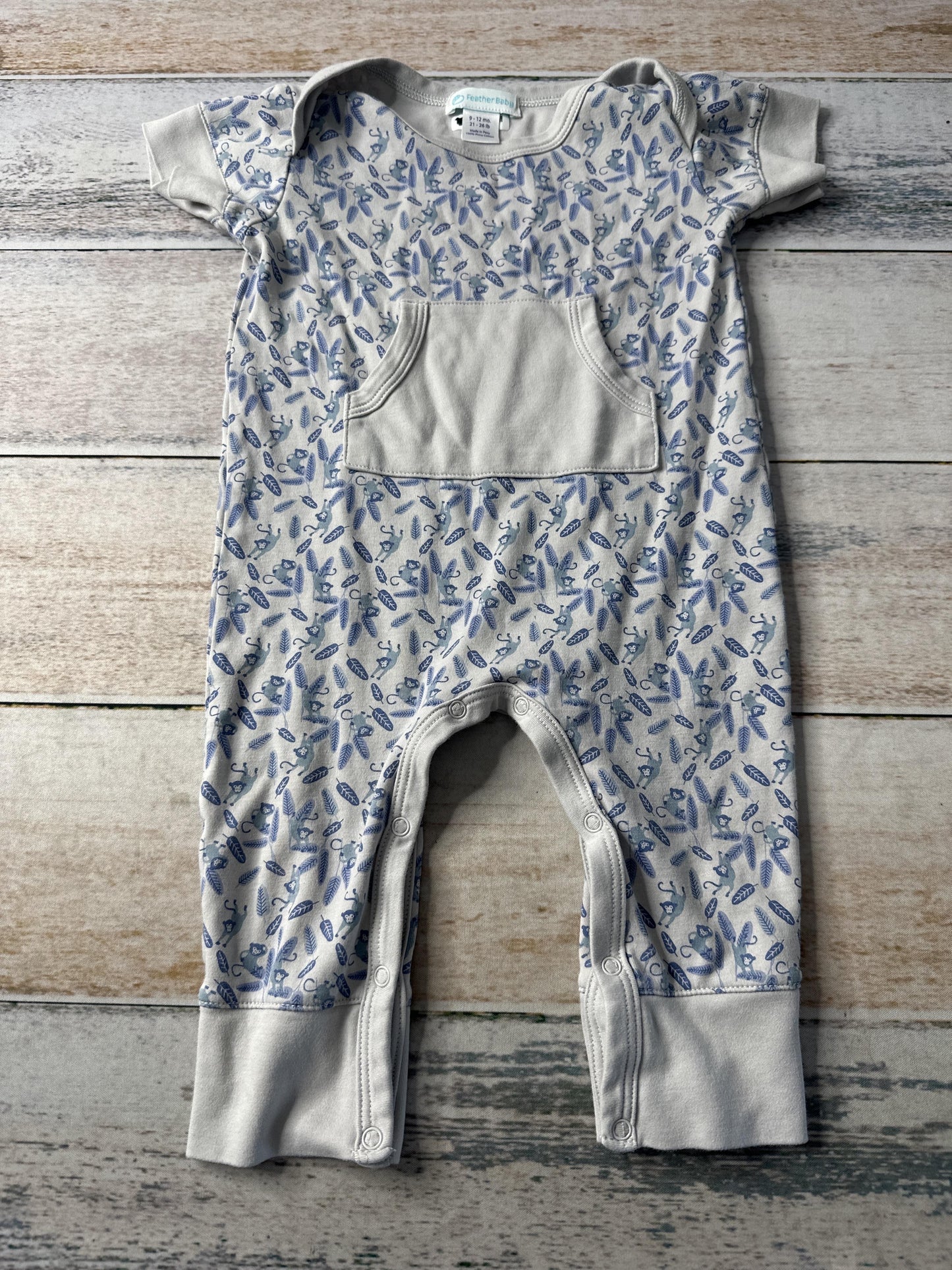 Feather Baby Boys Grey | Light Blue Romper Size: 9-12 Months Grey | Light Blue