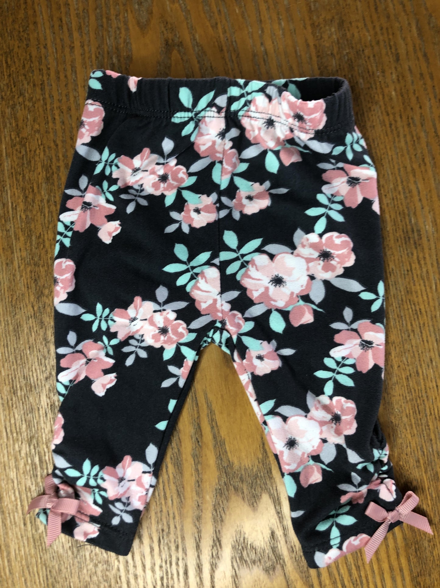 PL Baby Girls Grey | light green | pink Pants Size: 0-3 months Grey | light green | pink