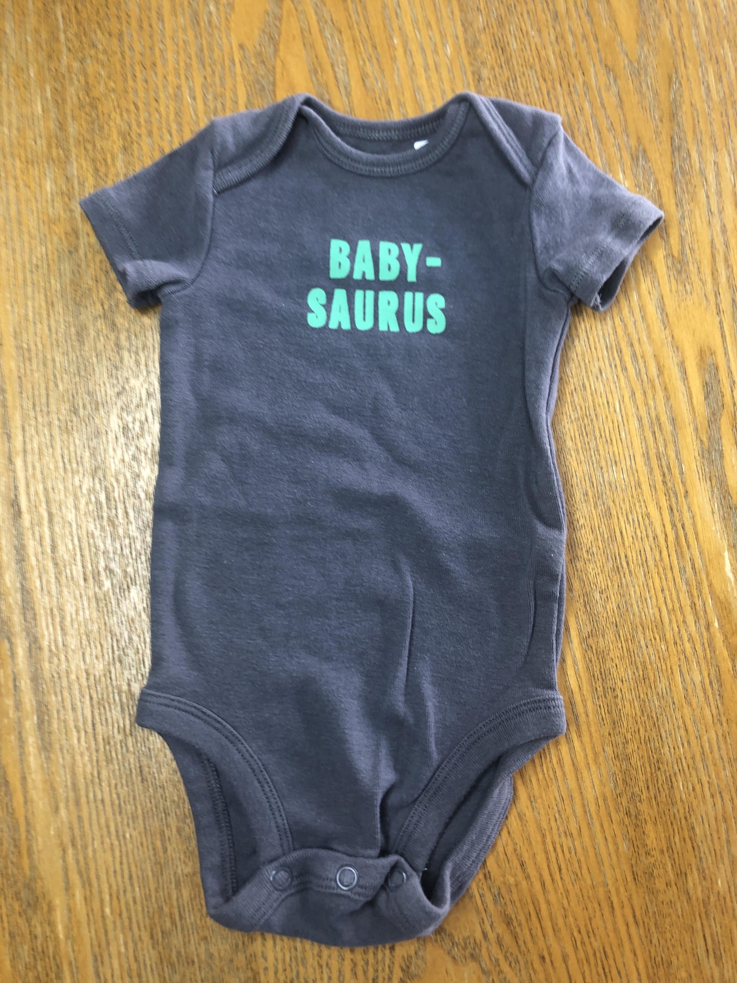 Carters Unisex Grey | light green Onesie Size: 3 months Grey | light green