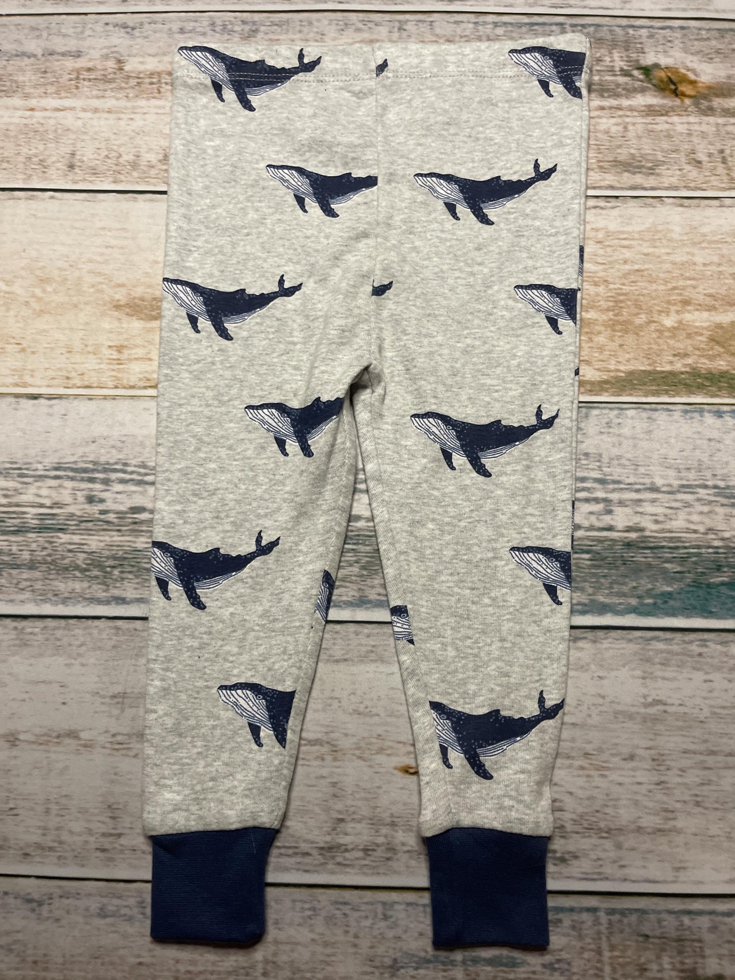 Honest Co Boys Grey | Navy Blue | whales Pajamas Size: 18 months Grey | Navy Blue | whales