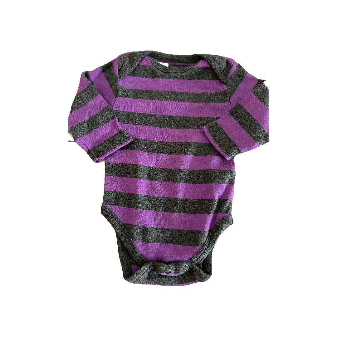 Leveret Girls Grey | purple | Striped Onesie Size: 3-6 months Grey | purple | Striped