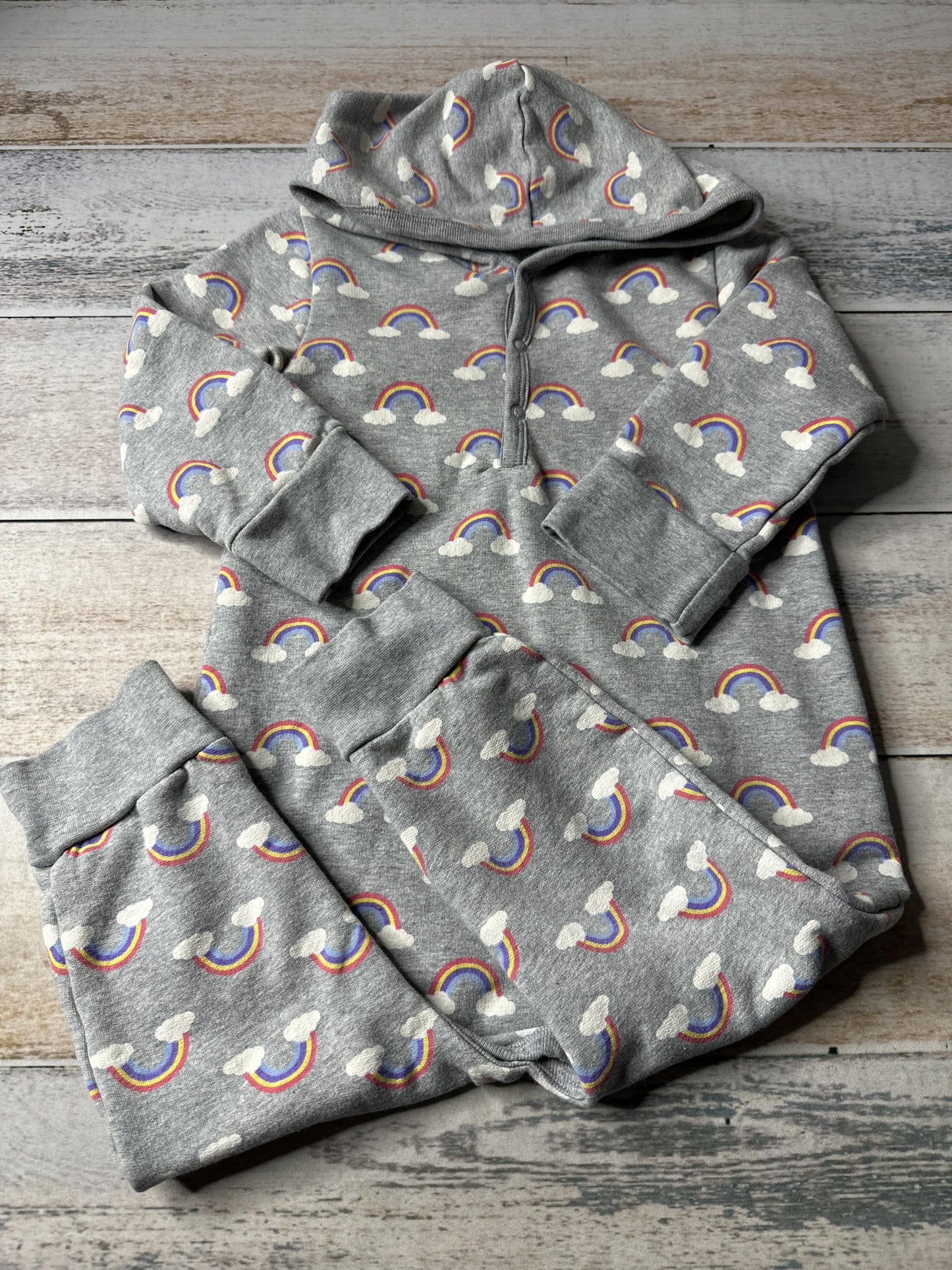 Monica + Andy Unisex Grey | Rainbow Long Sleeve Outfit Size: 18-24 months Grey | Rainbow
