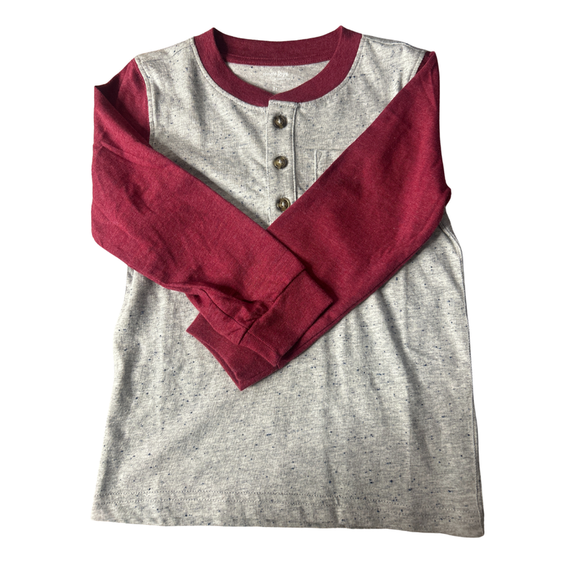 Carters Boys Grey | Red Long Sleeve T-Shirt Size: 3T Grey | Red