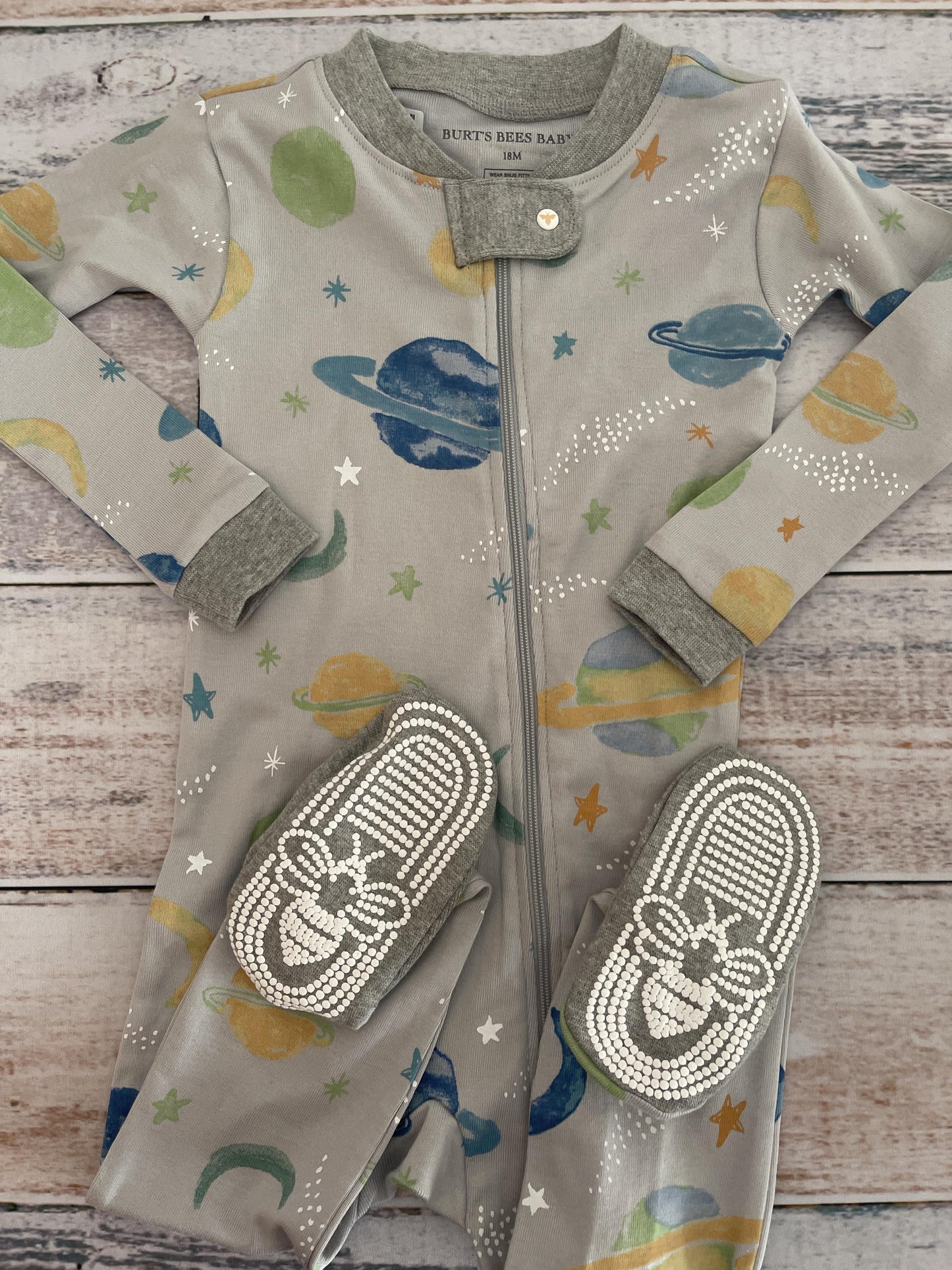 Burt's Bees Boys Grey | Stars Pajamas Size: 18 months Grey | Stars