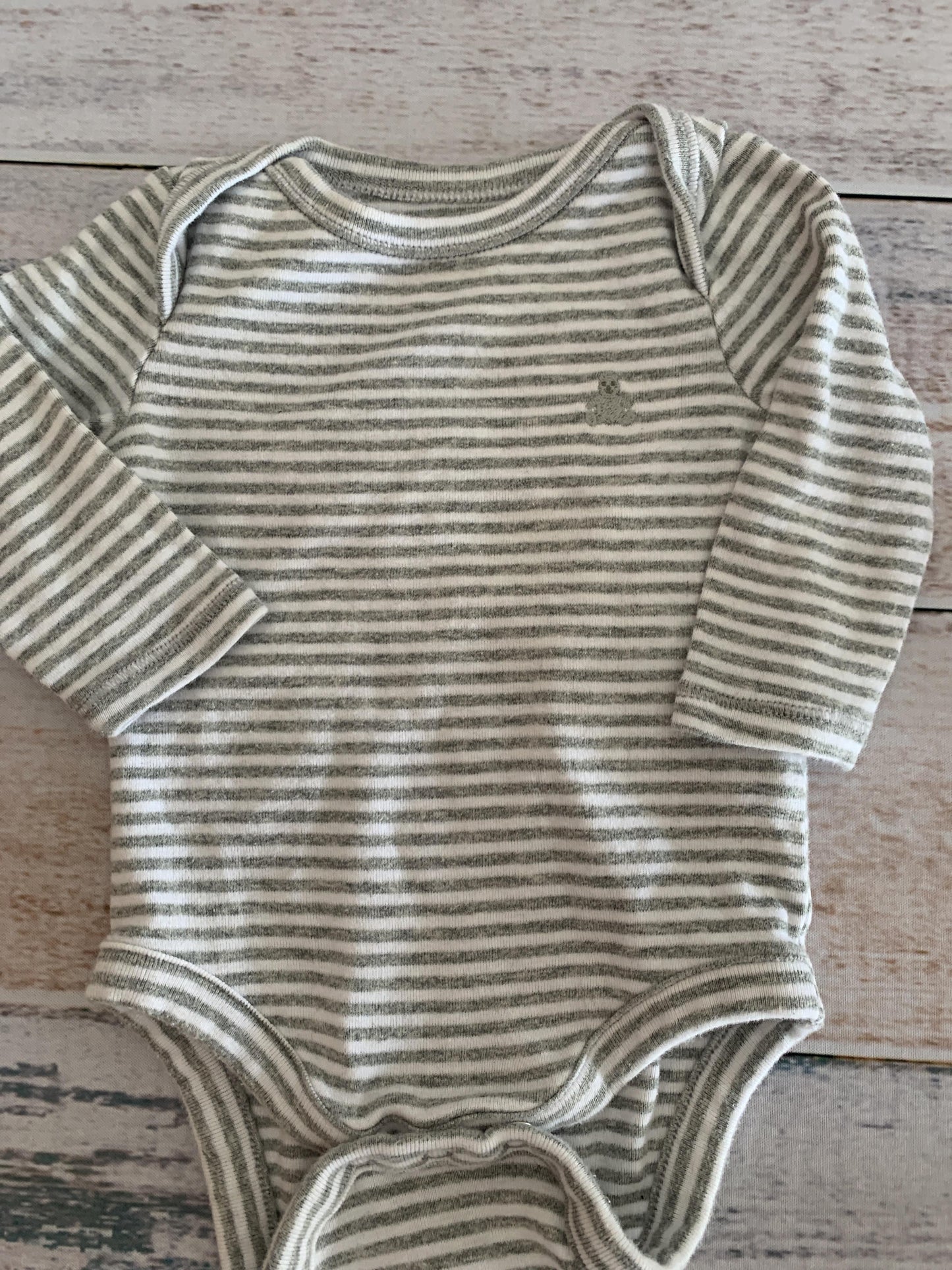 Gap Boys grey stripes | White Onesie Size: 0-3 months grey stripes | White