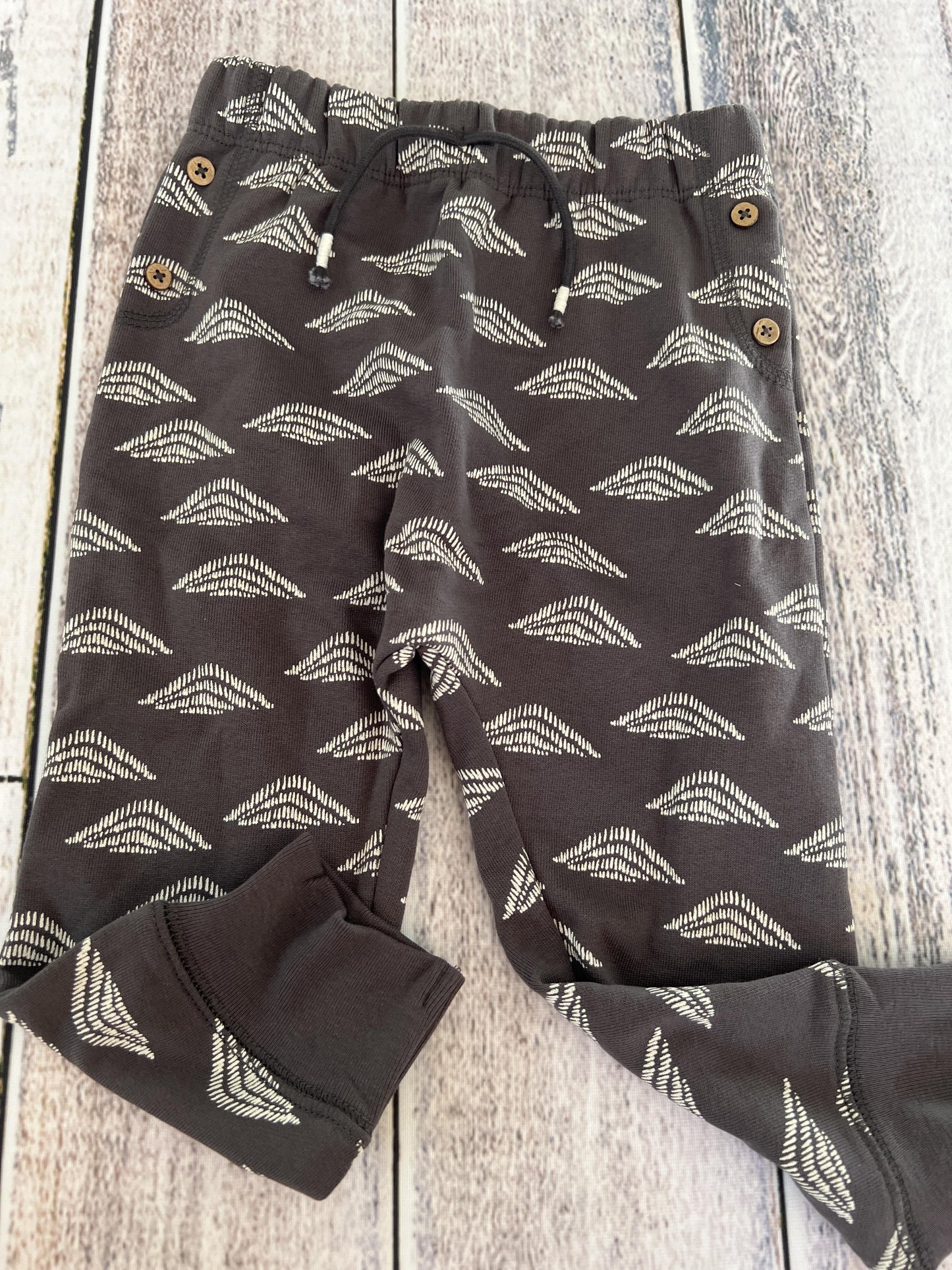 Oliver & Rain Boys Grey | White | Pattern Pants Size: 24 months Grey | White | Pattern