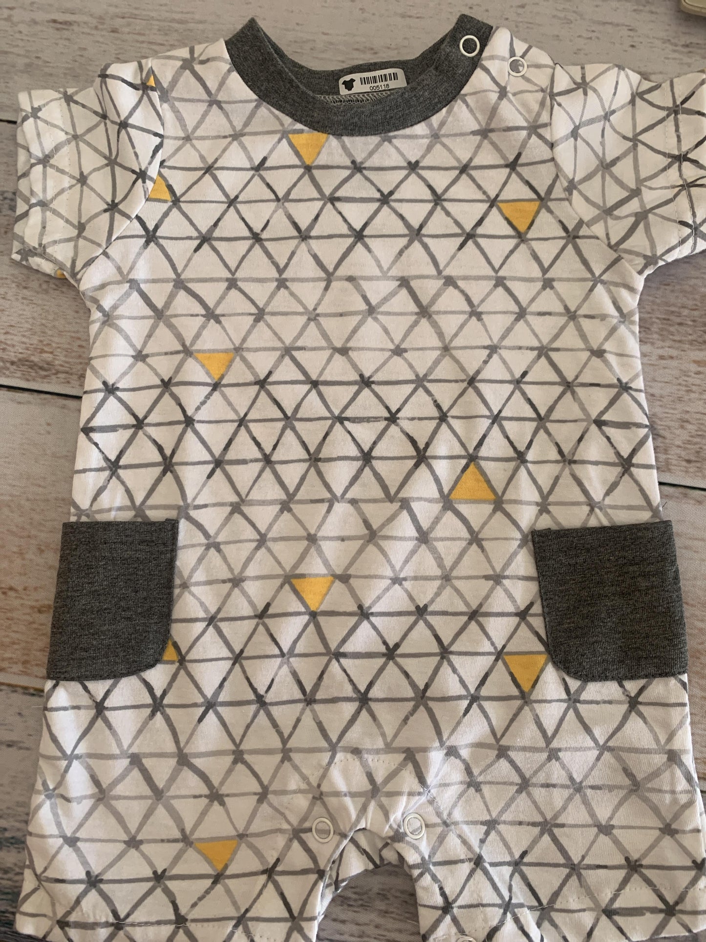 Sterling Baby Boys Grey | Yellow | Pattern Romper Size: 6 months Grey | Yellow | Pattern
