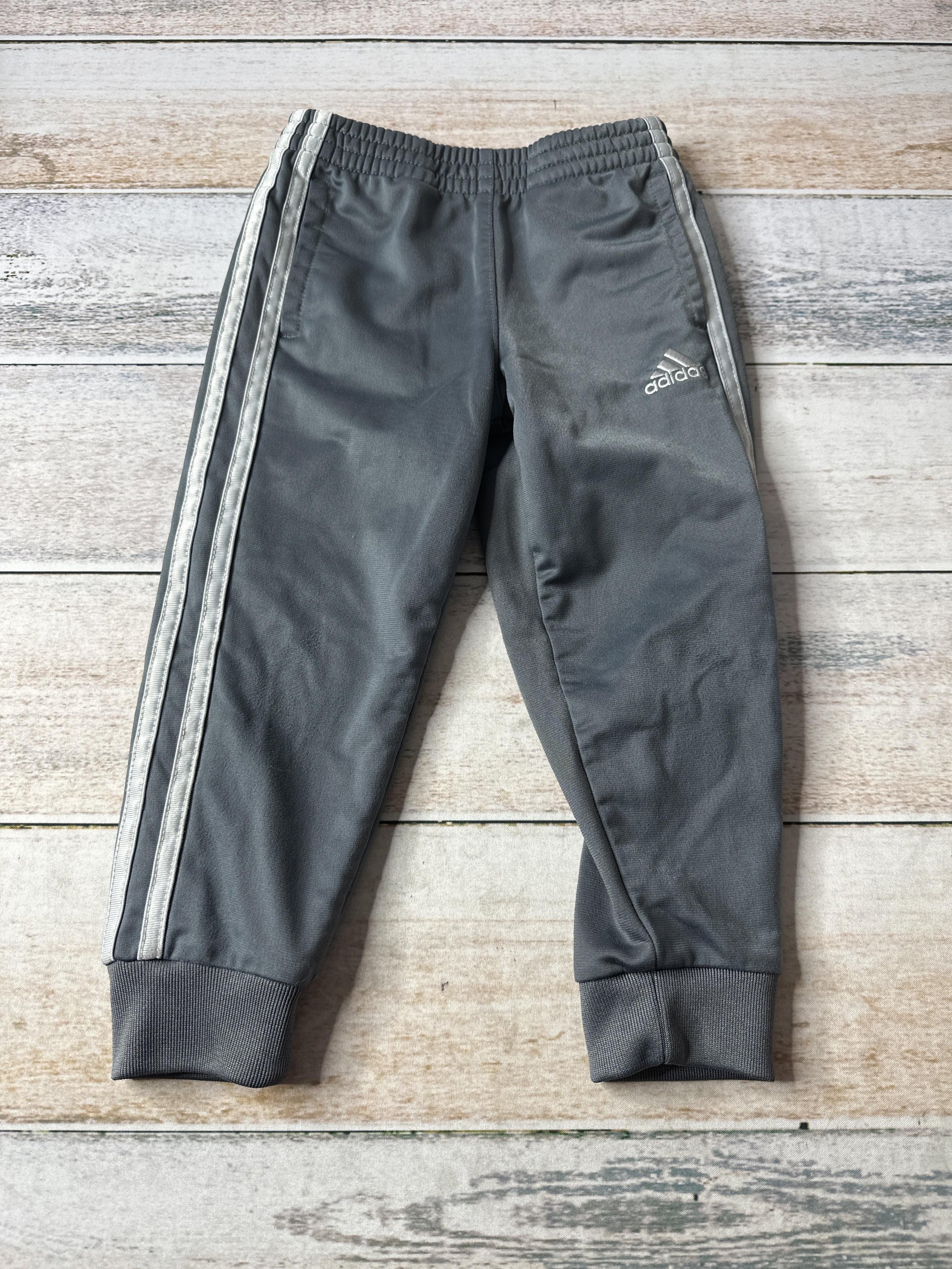 Adidas Boys Grey Pants Size: 3T Grey