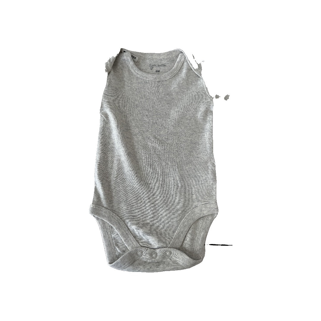Mac and Moon Unisex Grey Onesie Size: 6 months Grey