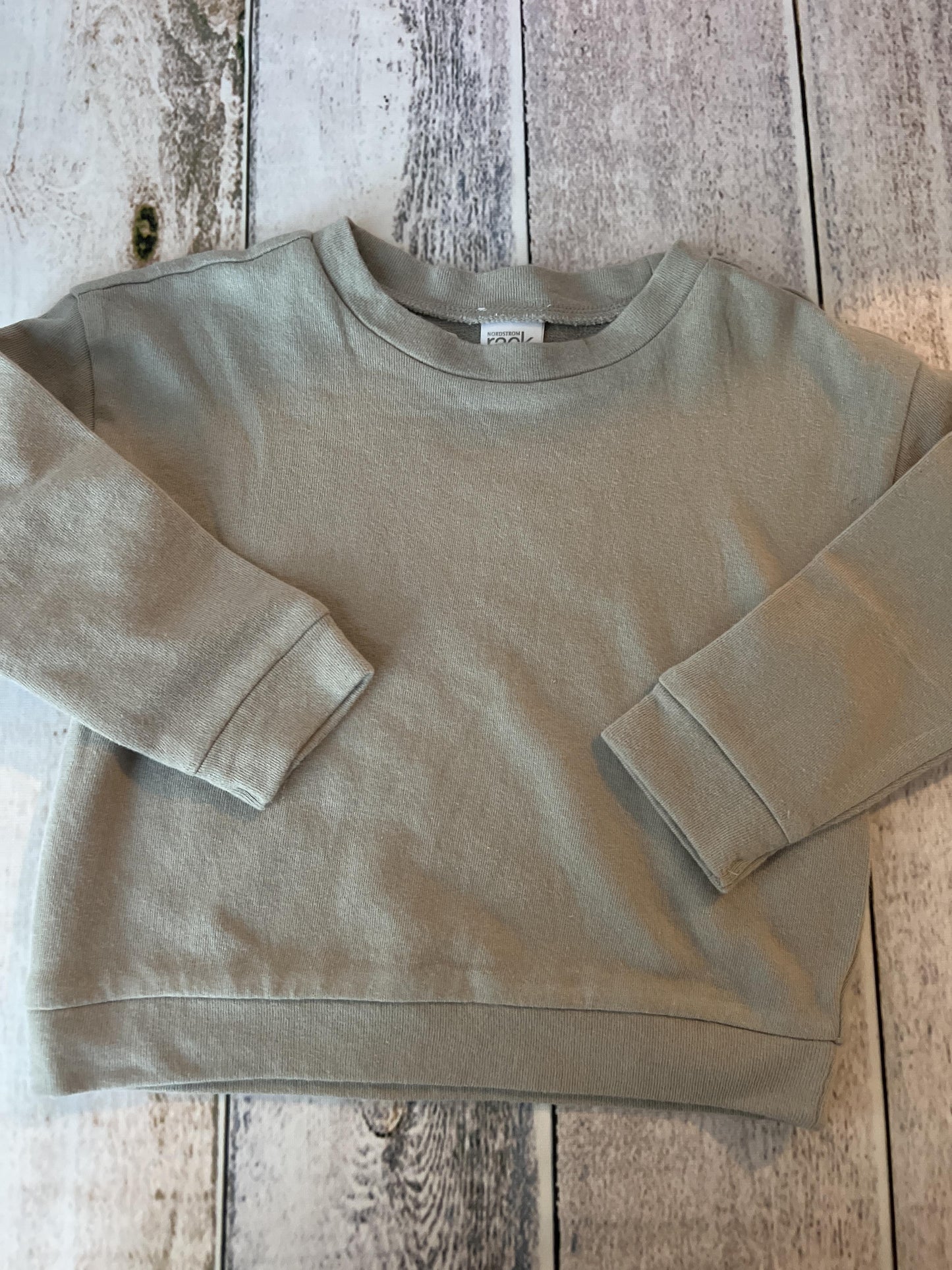 Nordstrom Unisex Grey Sweatshirt Size: 18 months Grey