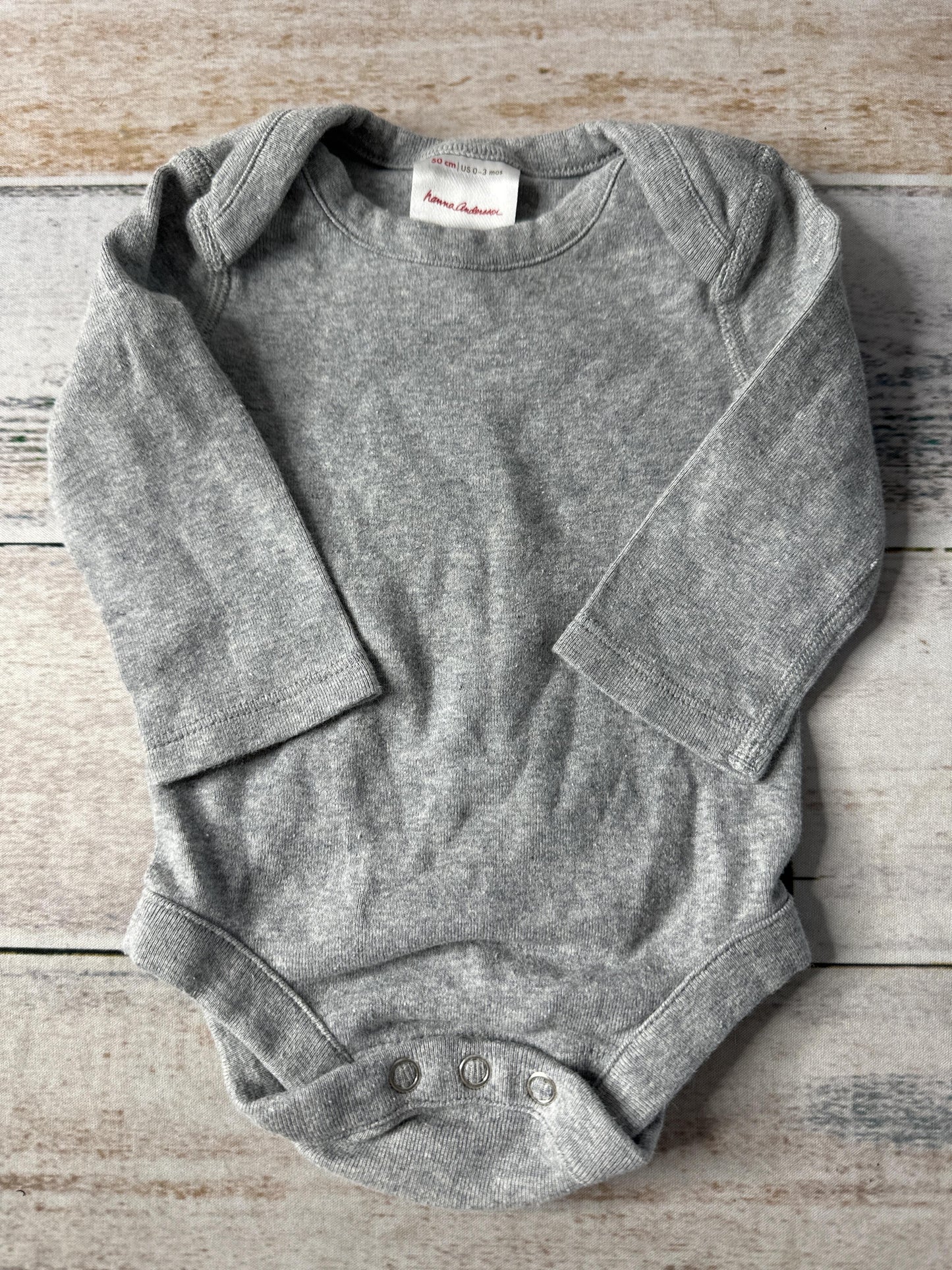 Hanna Andersson Unisex Grey Onesie Size: 0-3 months Grey