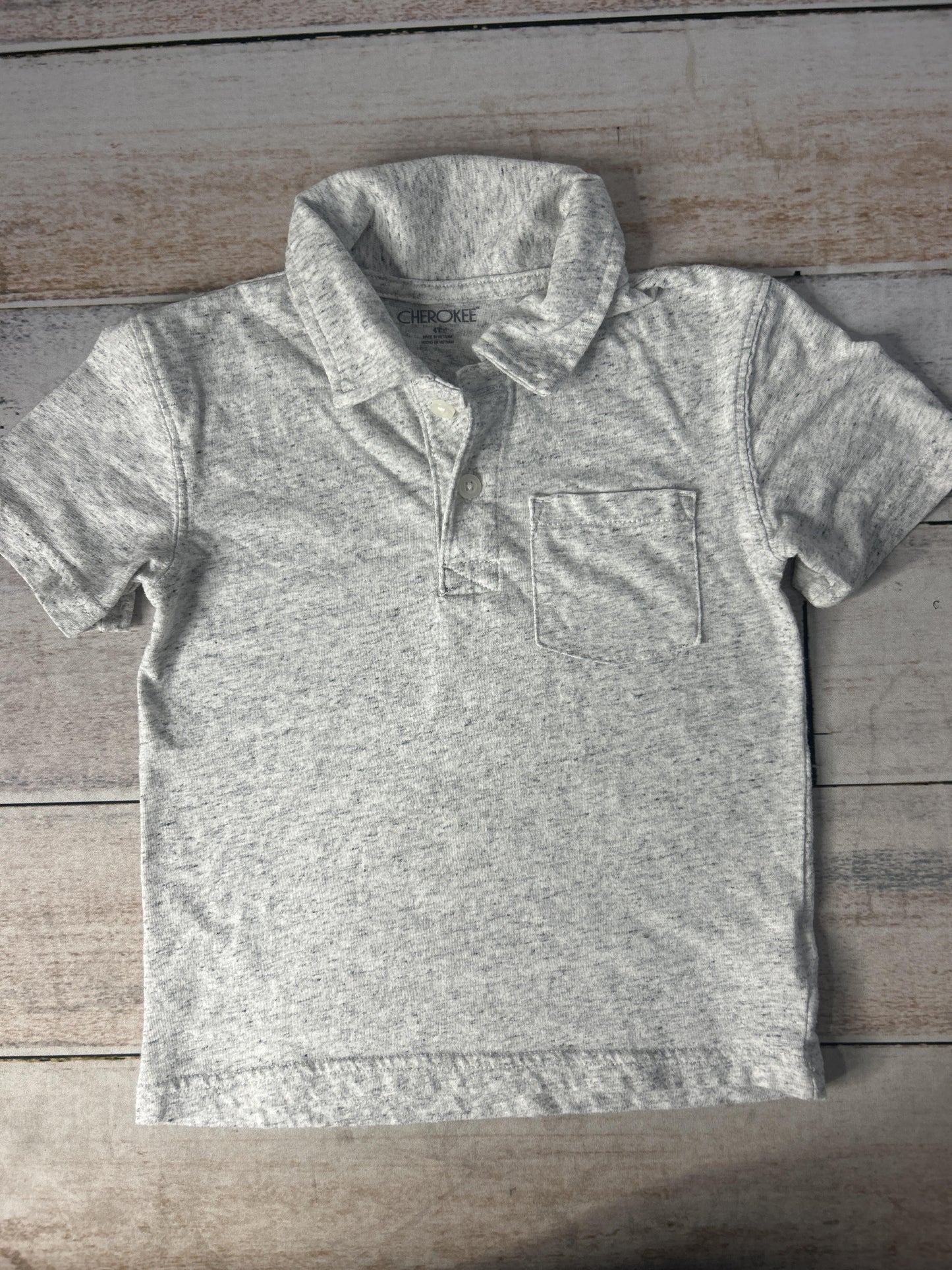 Boys Grey Shirt Size: 4T Grey