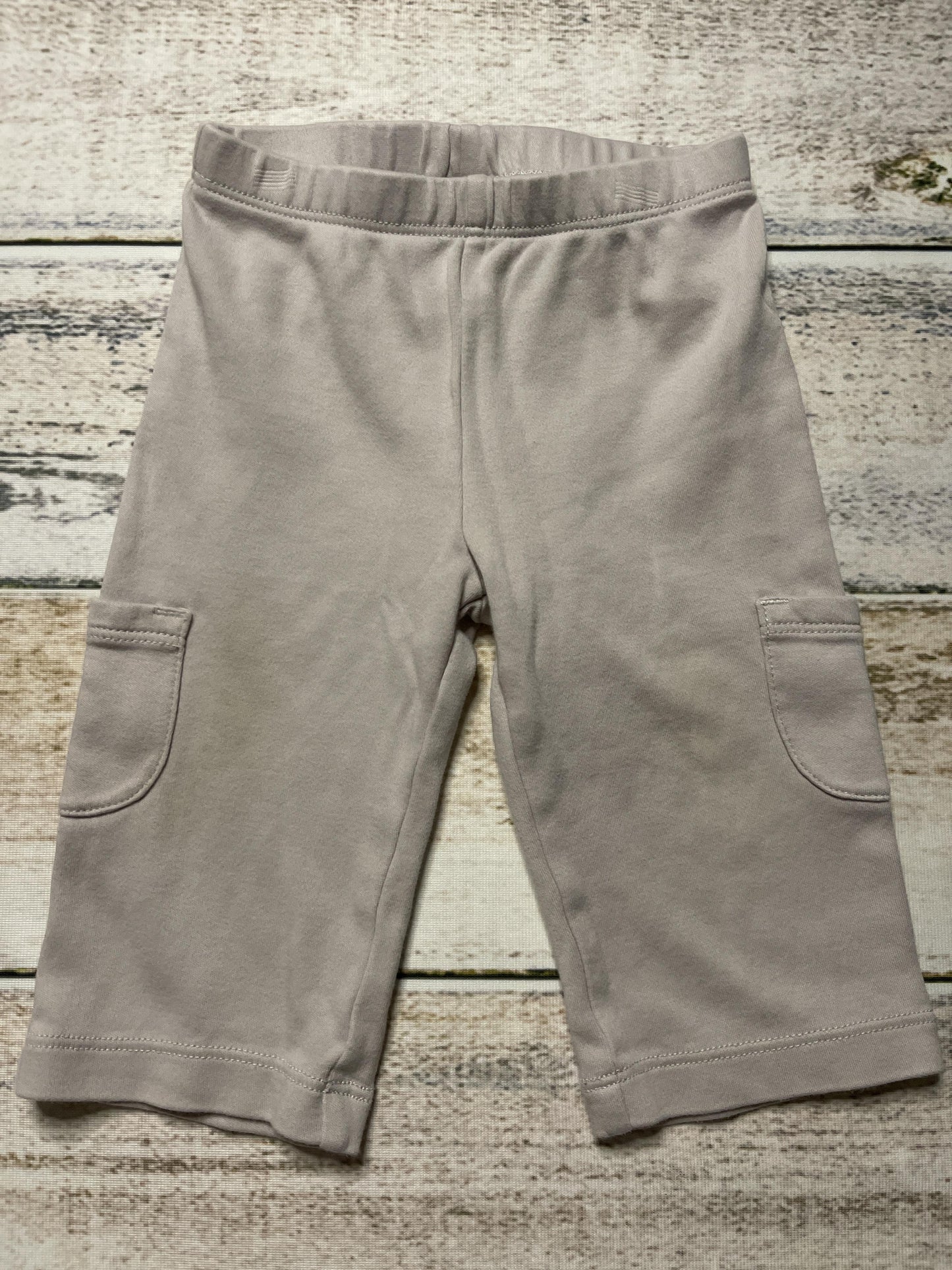 Tea Unisex Grey Pants Size: 3-6 months Grey