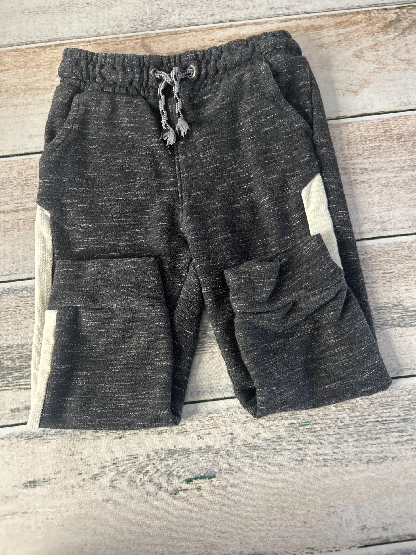 Unisex Grey Athletic Pants Size: 2T Grey