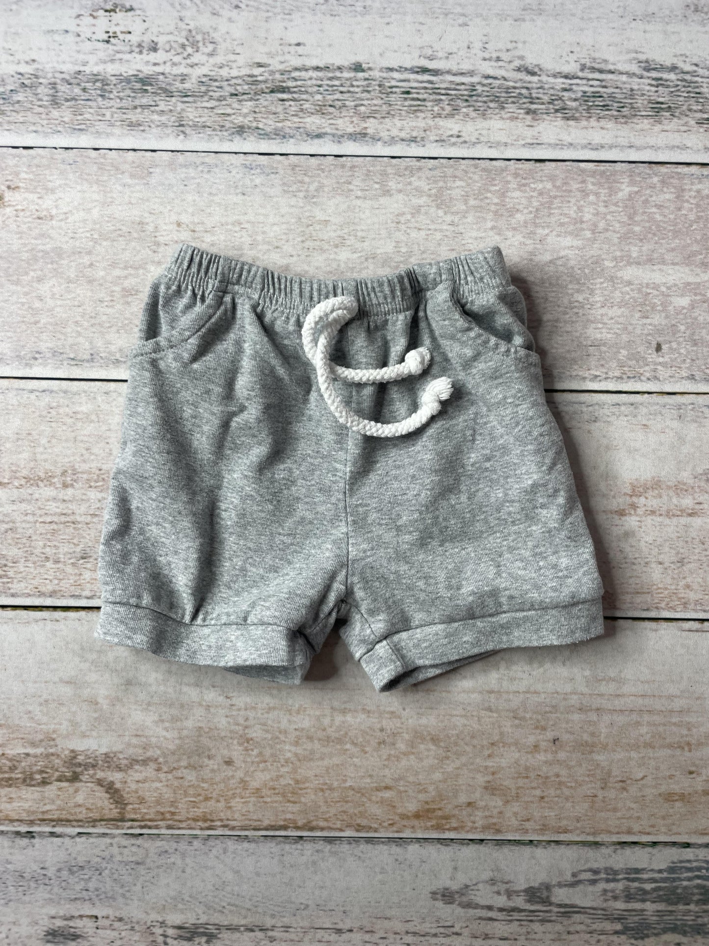 Unisex Grey Shorts Size: 6-12 months Grey