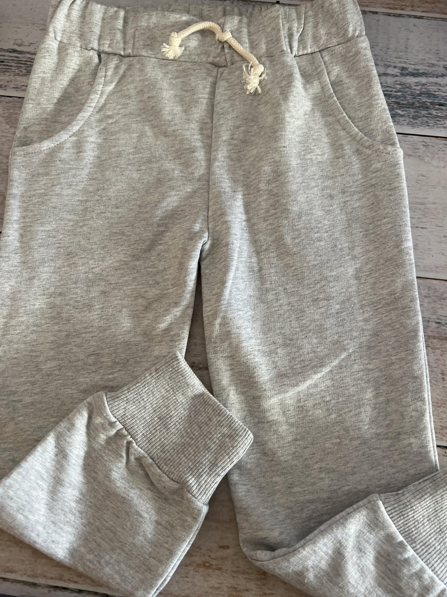 Honest co Boys Grey Pants Size: 3T Grey