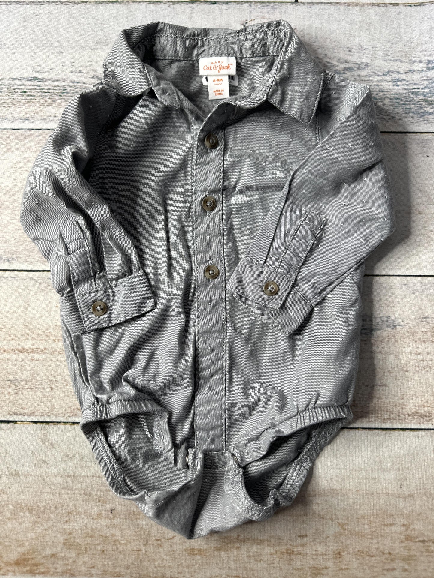 Cat & Jack Boys Grey Onesie Size: 6-9 months Grey